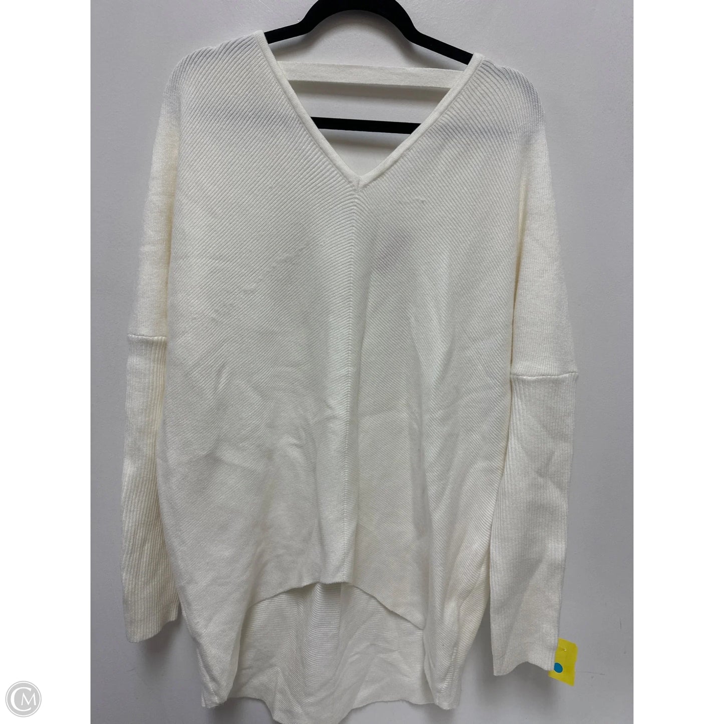 Sweater By Clothes Mentor In White, Size: 1x