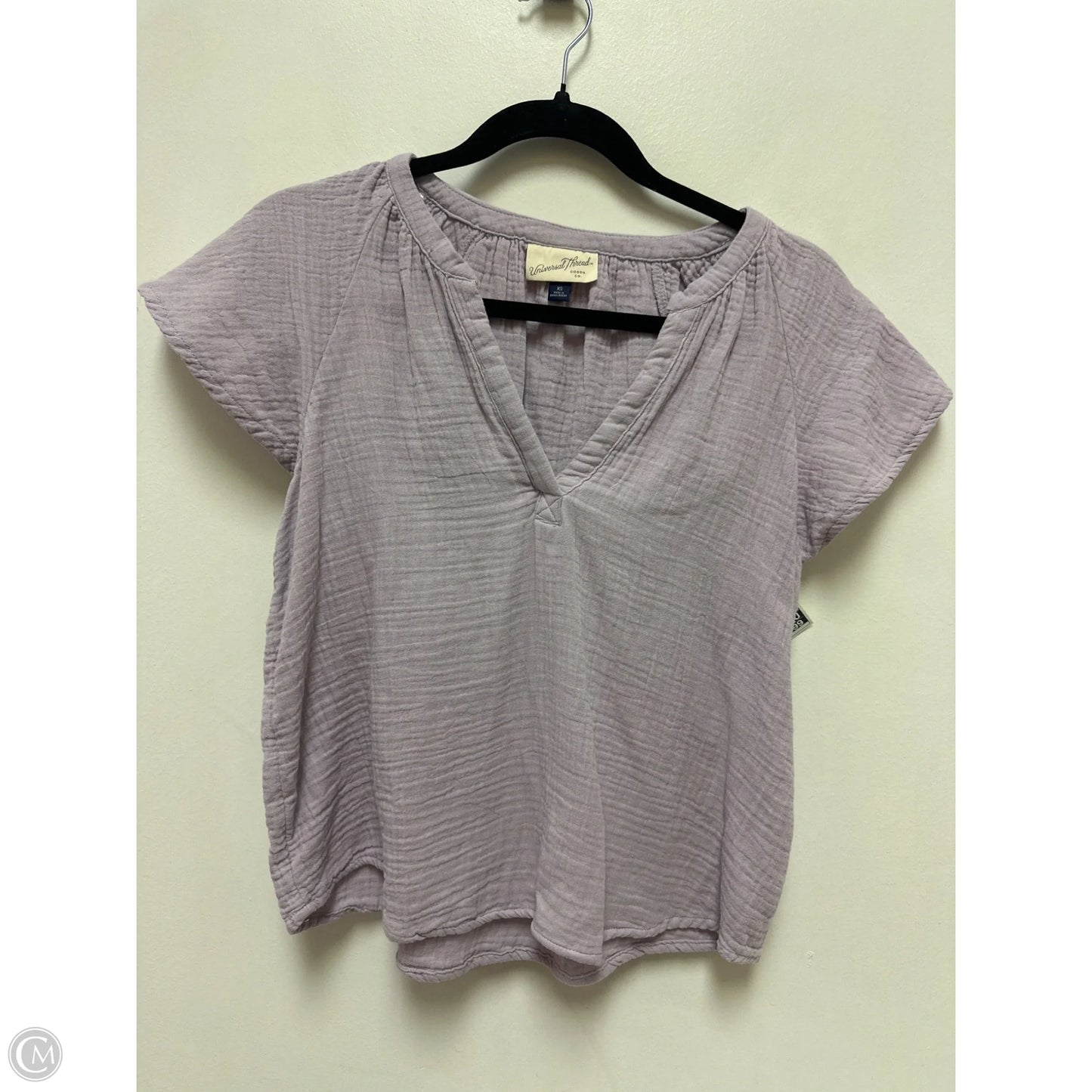 Top Short Sleeve By Universal Thread In Purple, Size: Xs