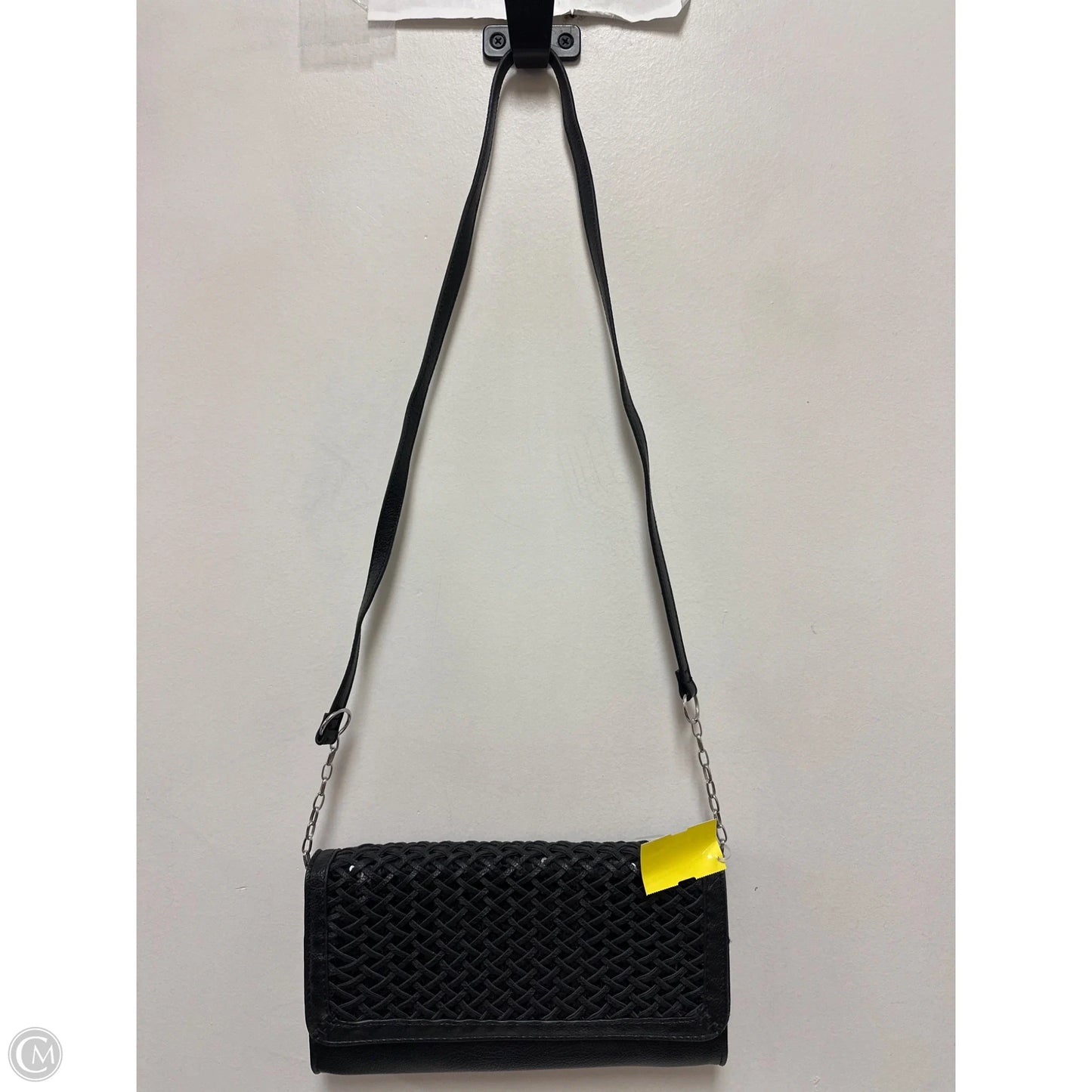 Clutch By Clothes Mentor, Size: Medium