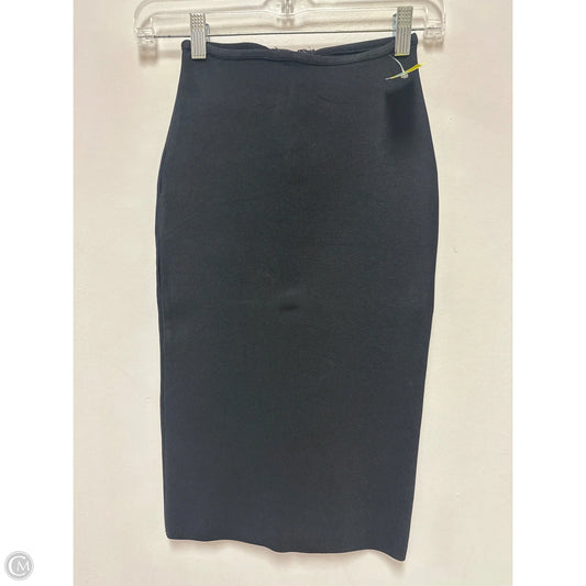 Skirt Midi By Clothes Mentor In Black, Size: 4