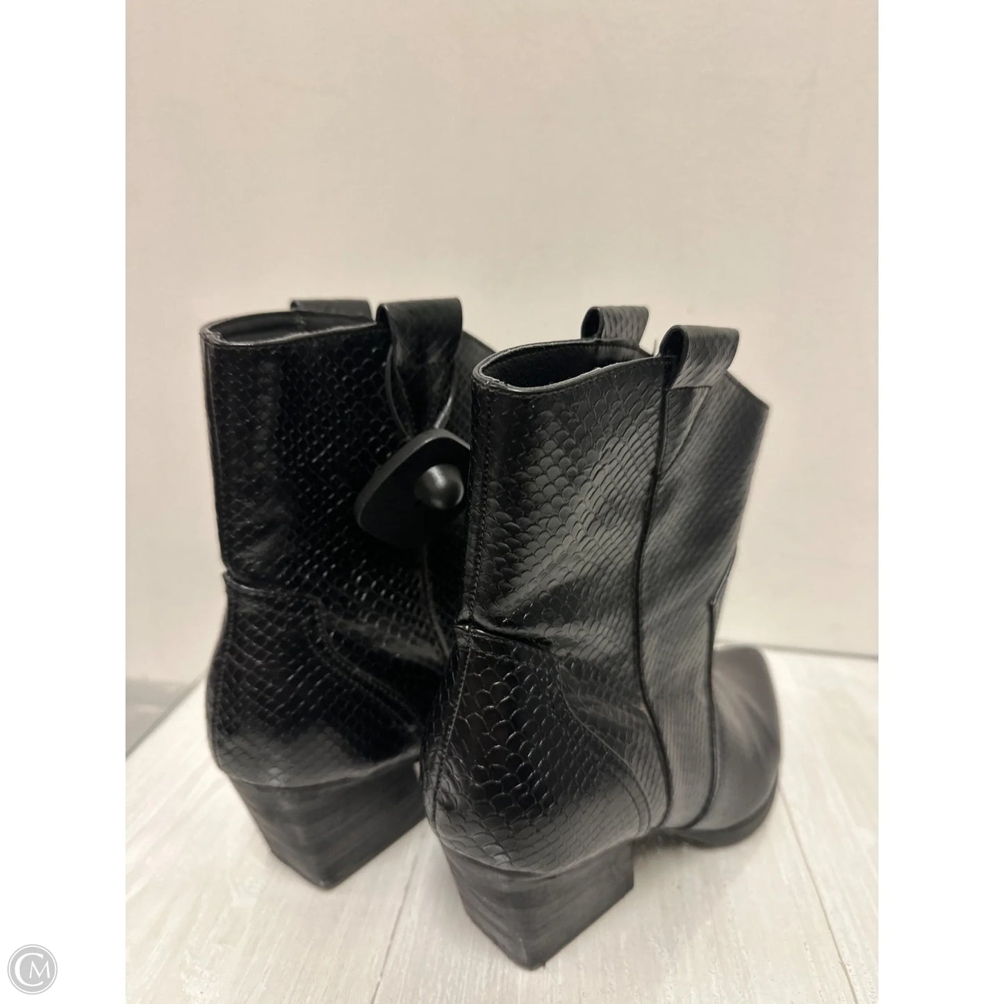 Boots Ankle Heels By Dolce Vita In Black, Size: 9
