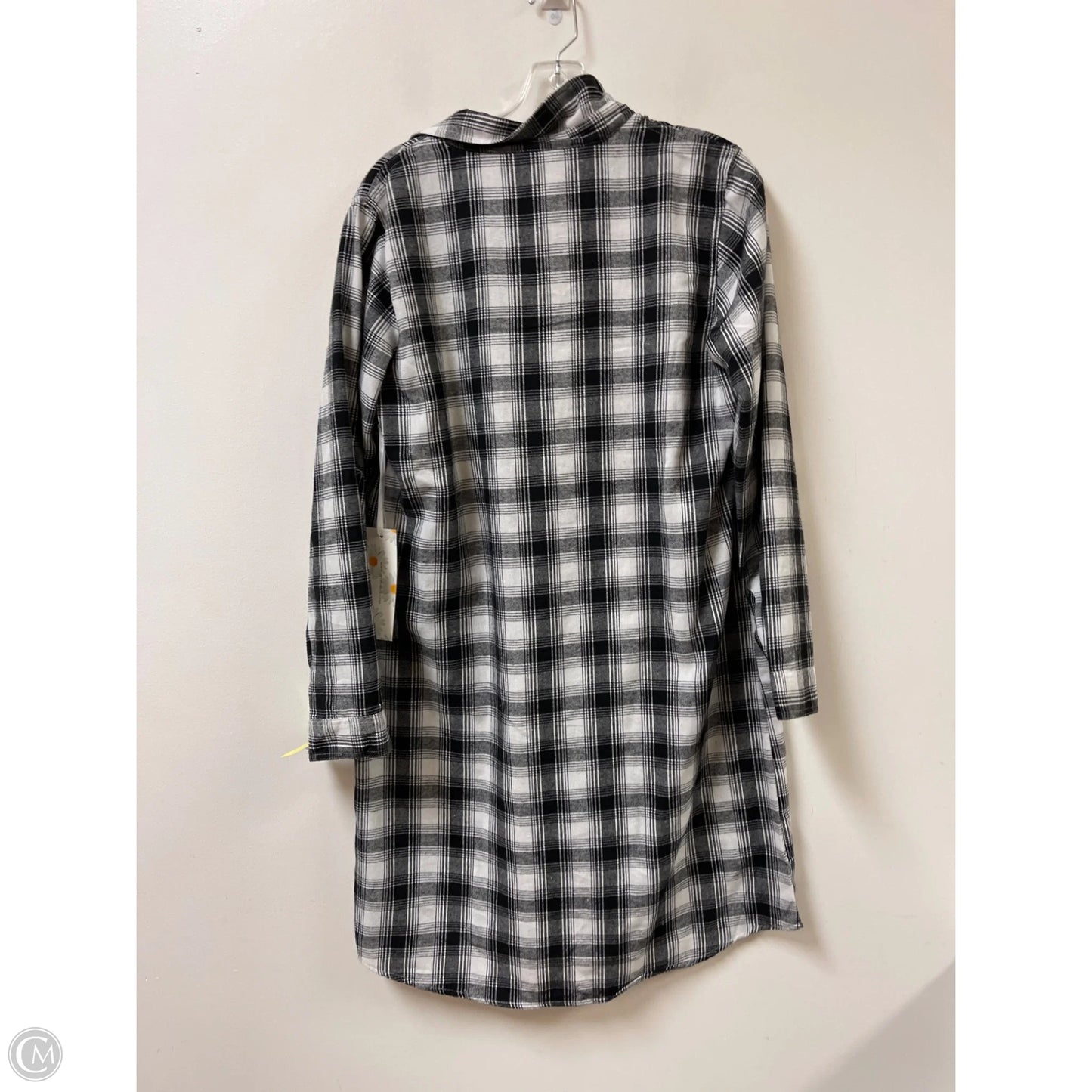 Tunic Long Sleeve By Clothes Mentor In Black, Size: L