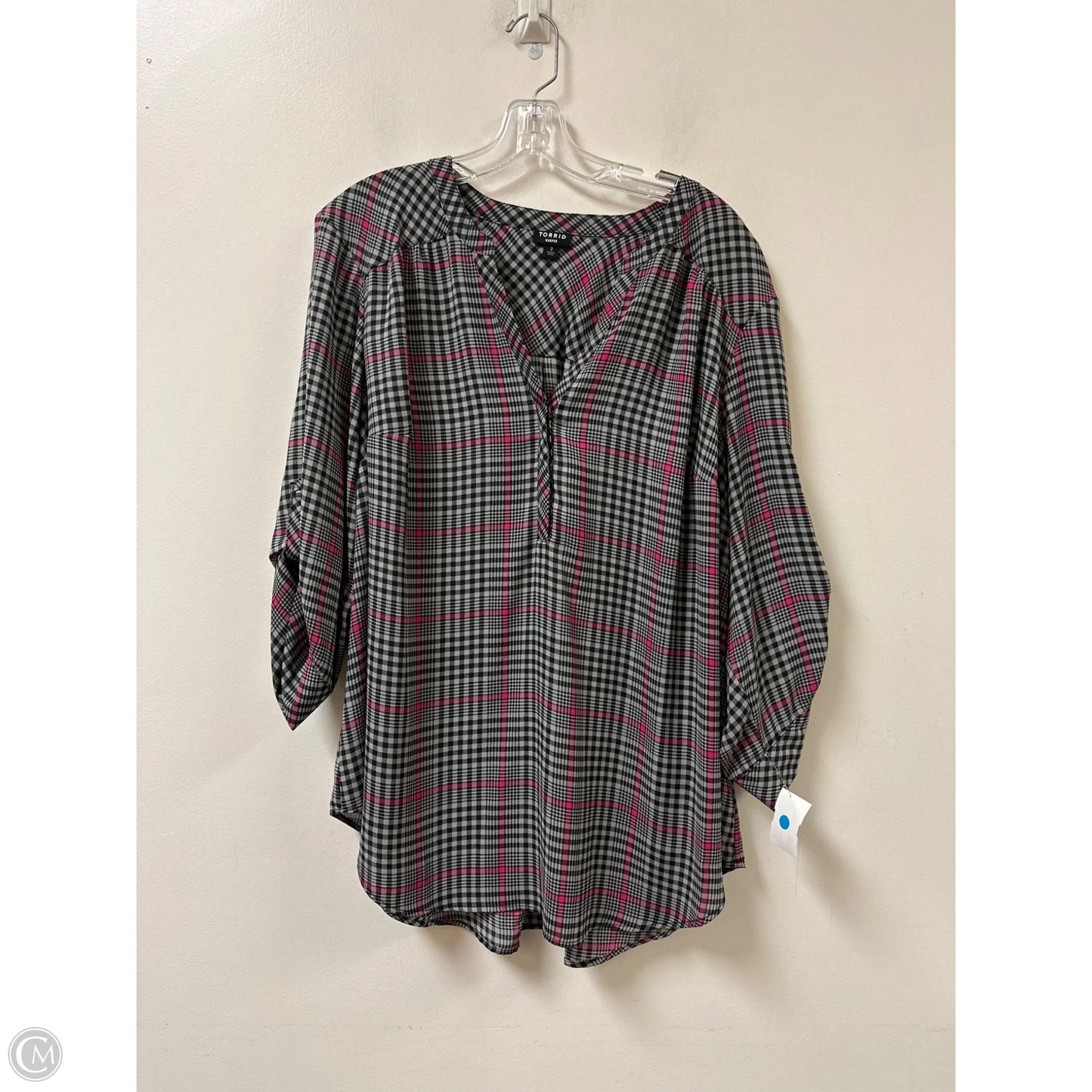 Top Long Sleeve By Torrid In Plaid Pattern, Size: 3x