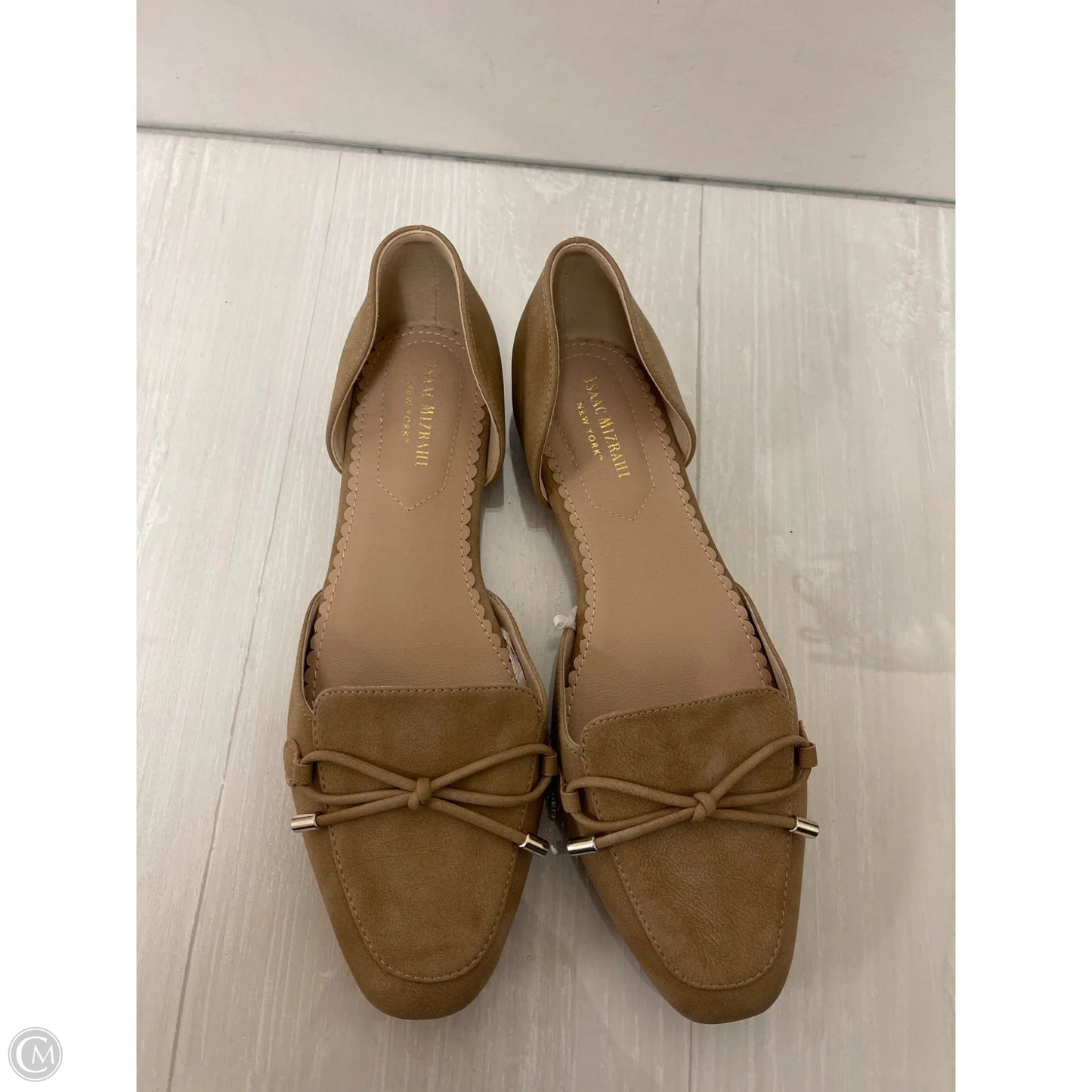 Shoes Flats By Isaac Mizrahi In Tan, Size: 8.5