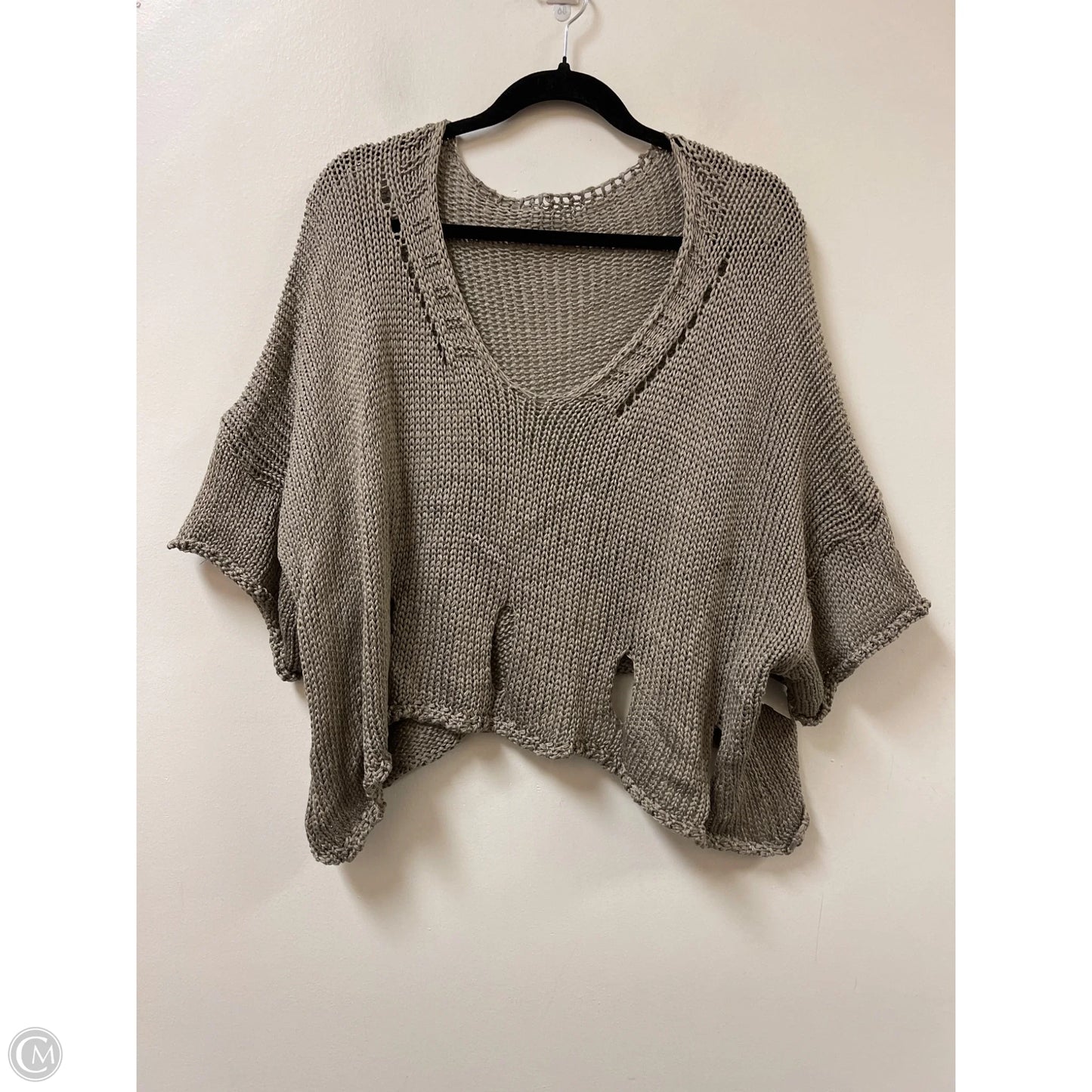 Sweater Short Sleeve By Clothes Mentor In Tan, Size: Osfm