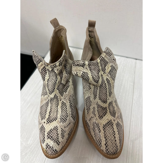 Boots Ankle Heels By Diba In Snakeskin Print, Size: 10