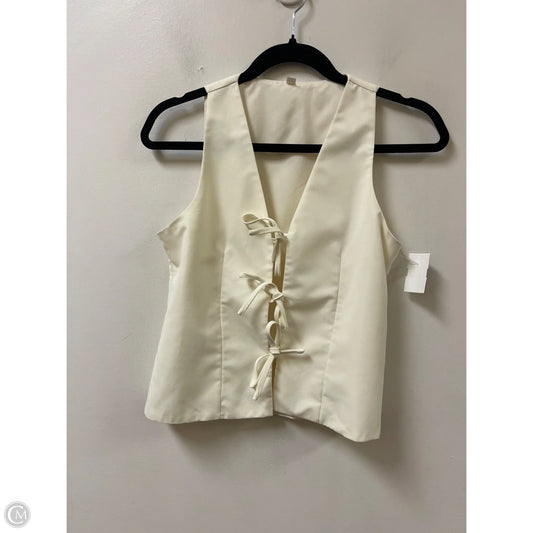 Vest Other By Clothes Mentor In Cream, Size: S