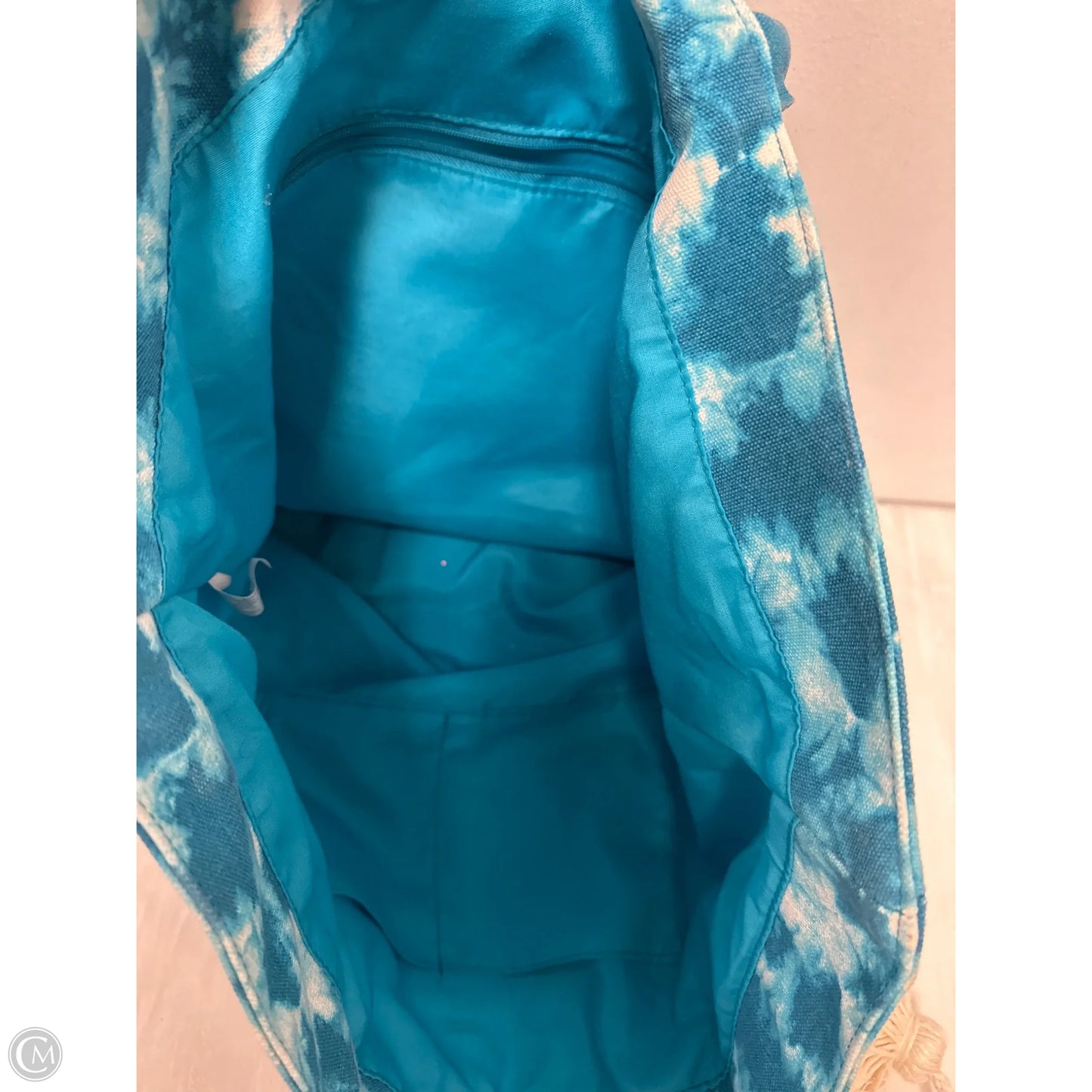 Tote By Clothes Mentor, Size: Large