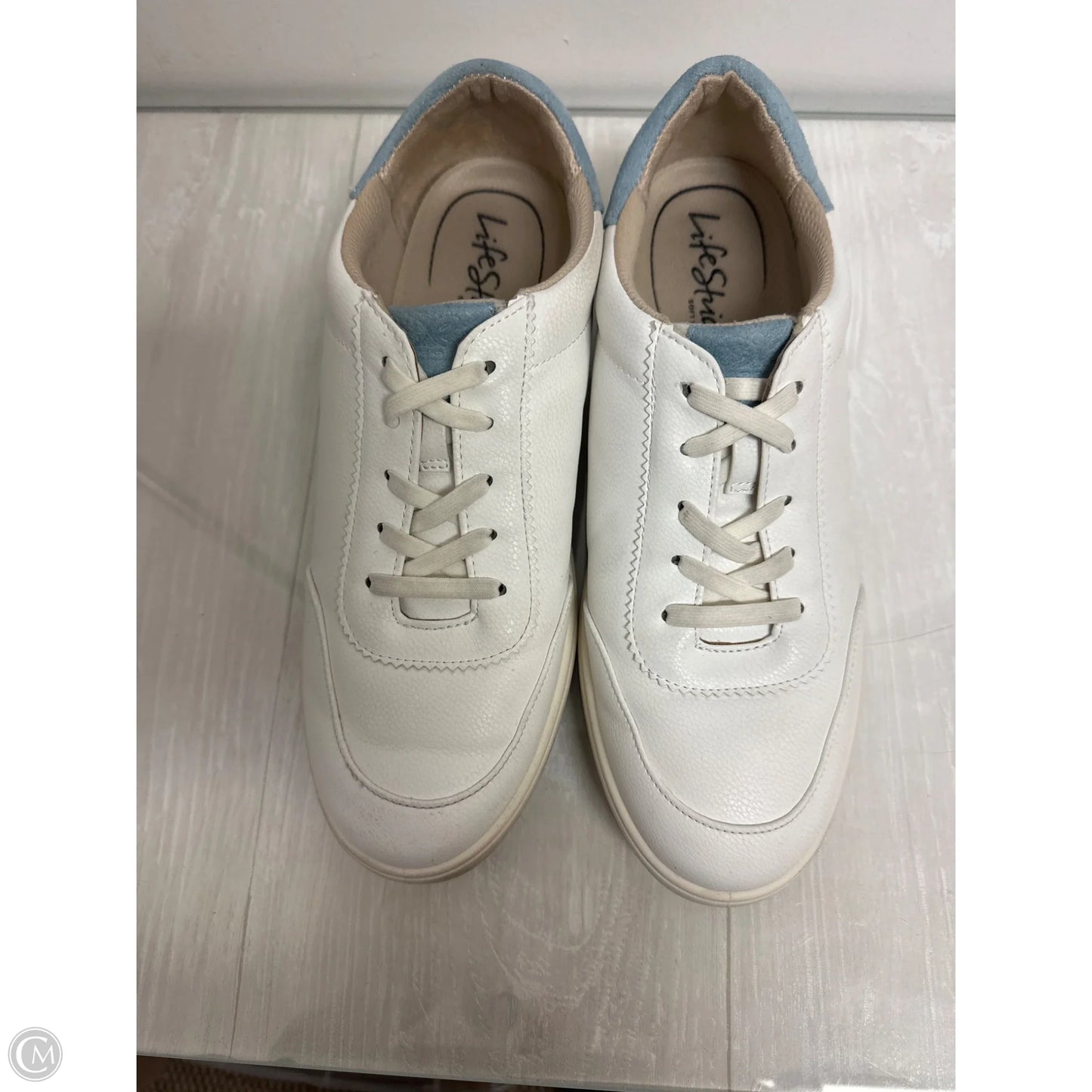 Shoes Sneakers By Life Stride In White, Size: 9.5