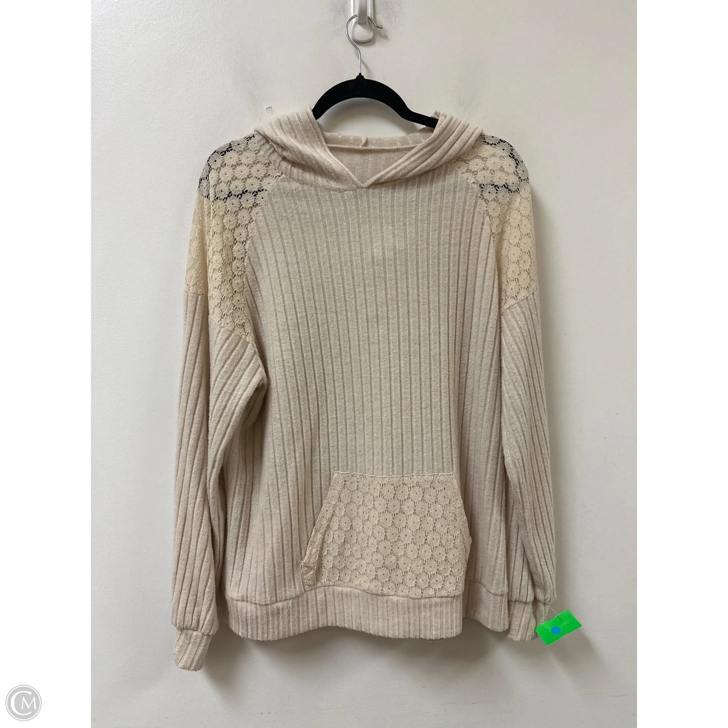 Sweatshirt Hoodie By Clothes Mentor In Cream, Size: 1x