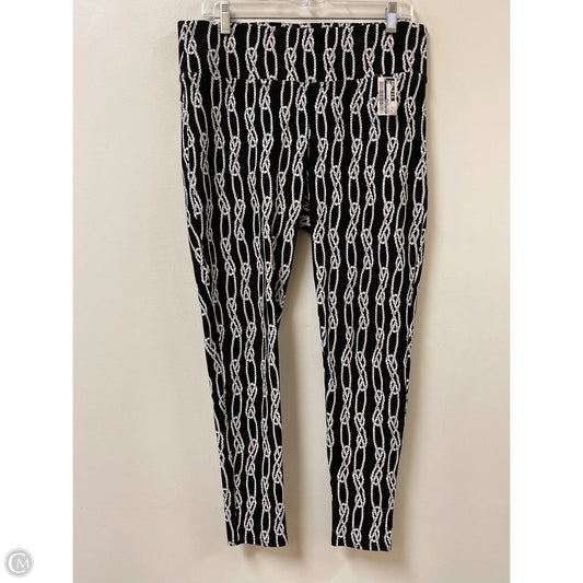 Pants Cropped By Investments In Black & White, Size: 12