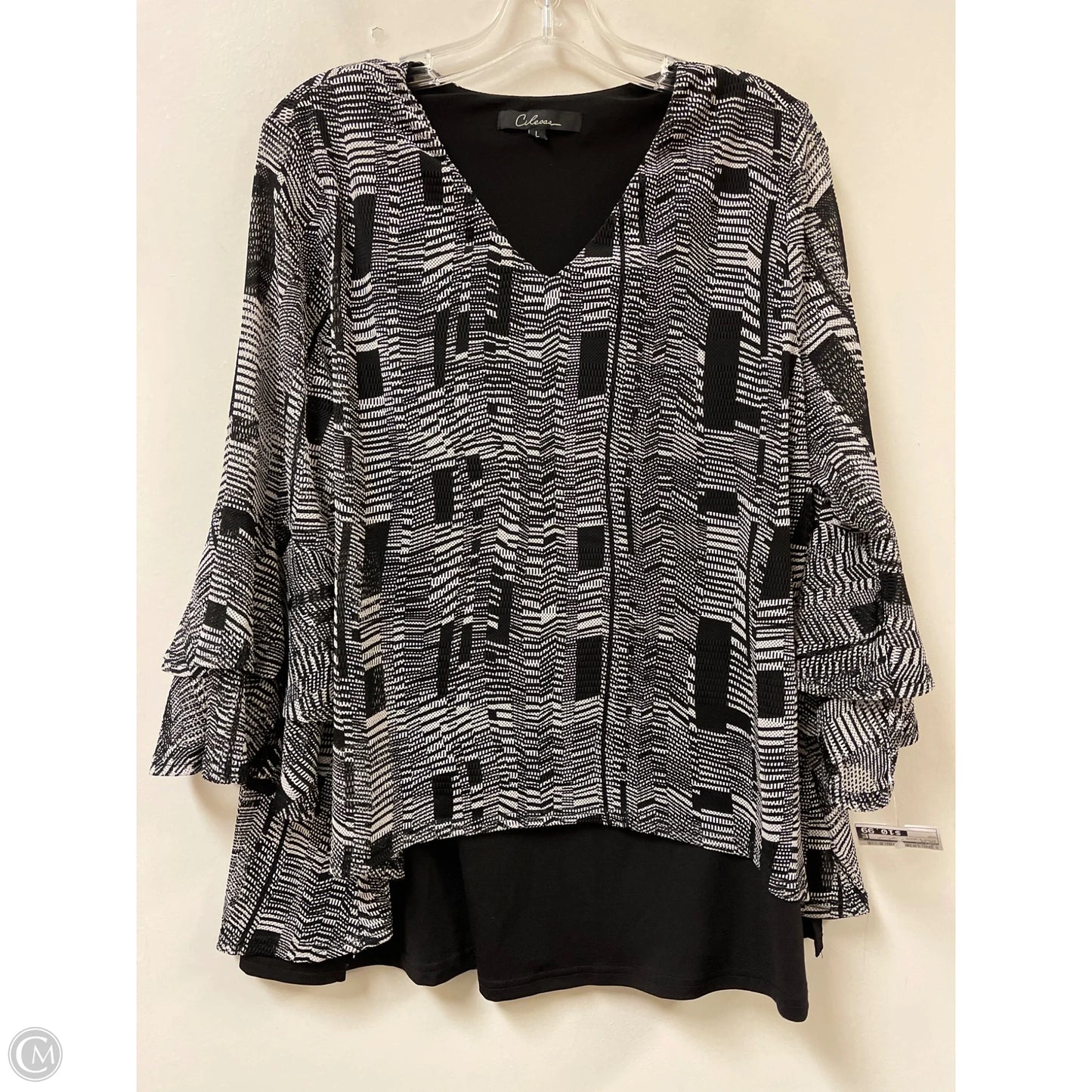 Top Long Sleeve By Calessa In Black & White