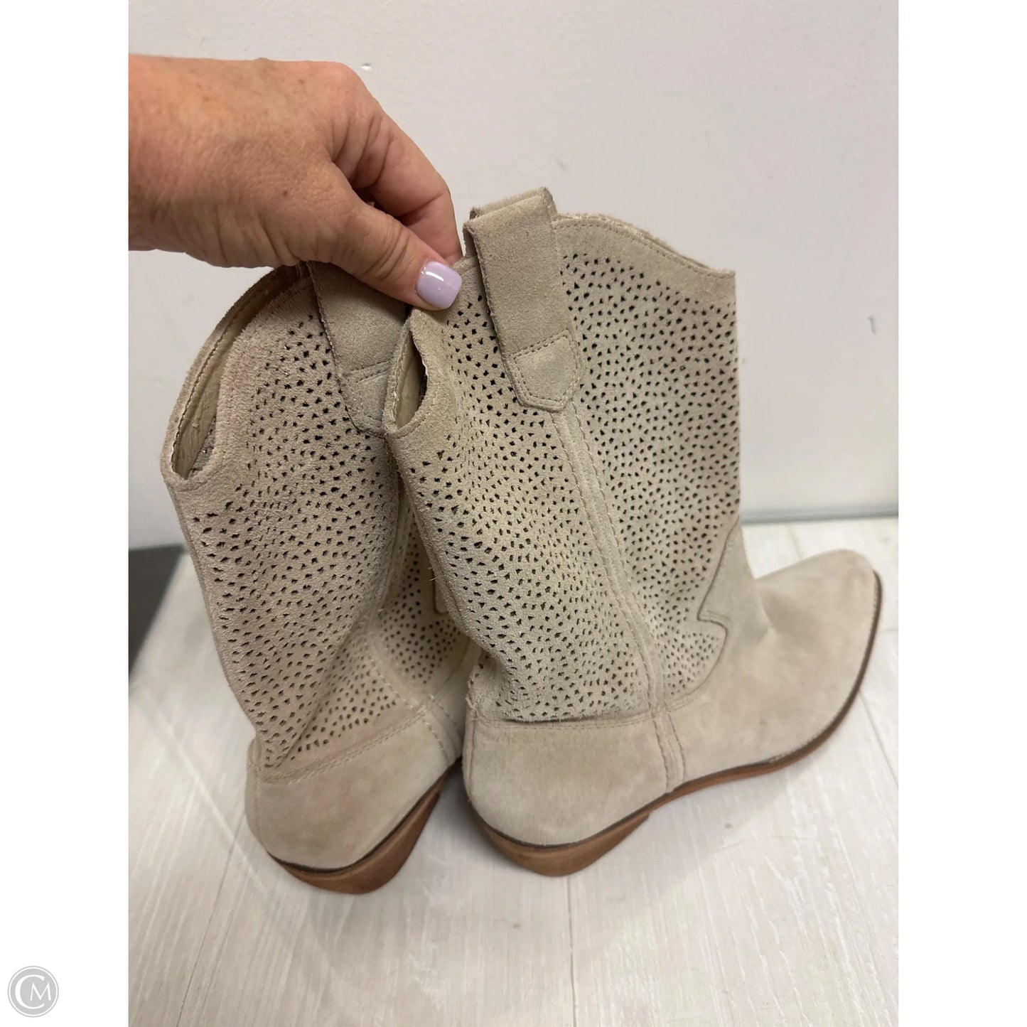 Boots Western By Bcbgeneration In Cream, Size: 10