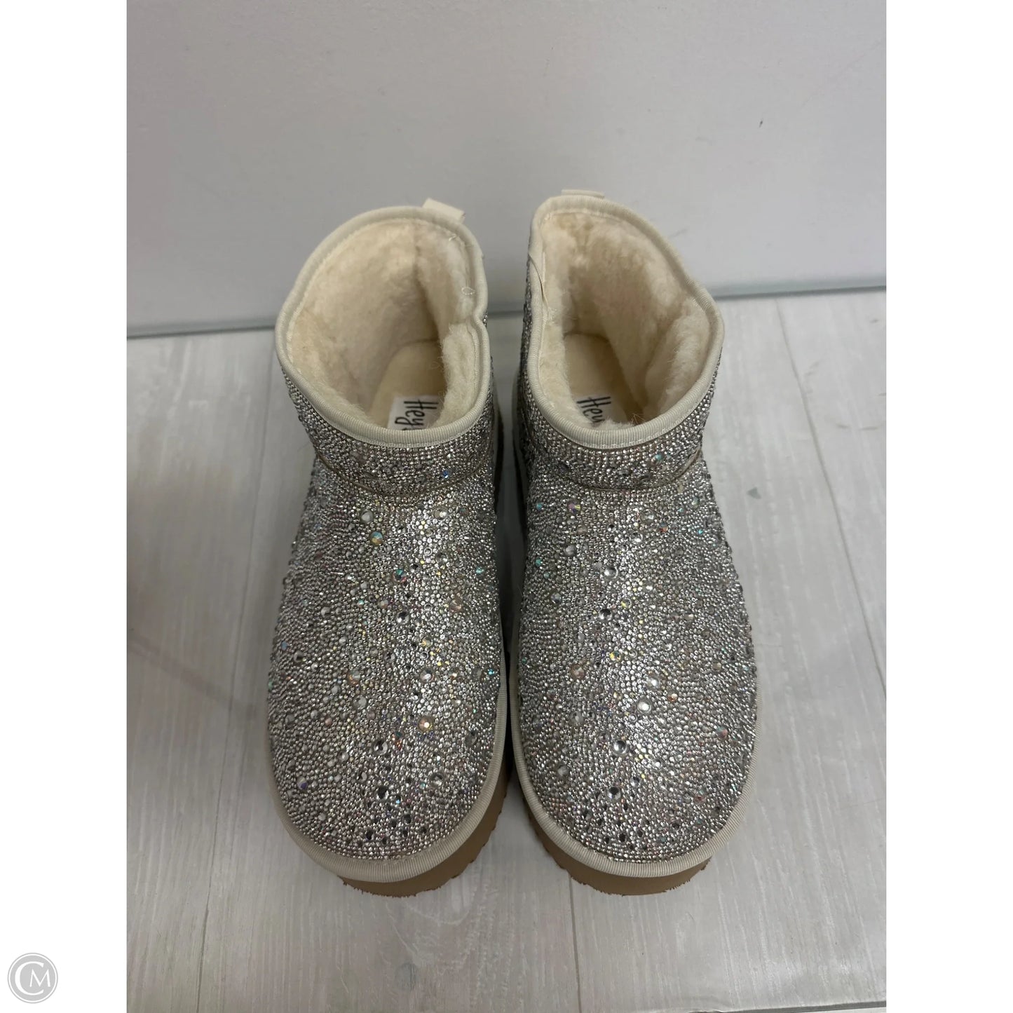 Boots Ankle Flats By Clothes Mentor In Silver, Size: 10