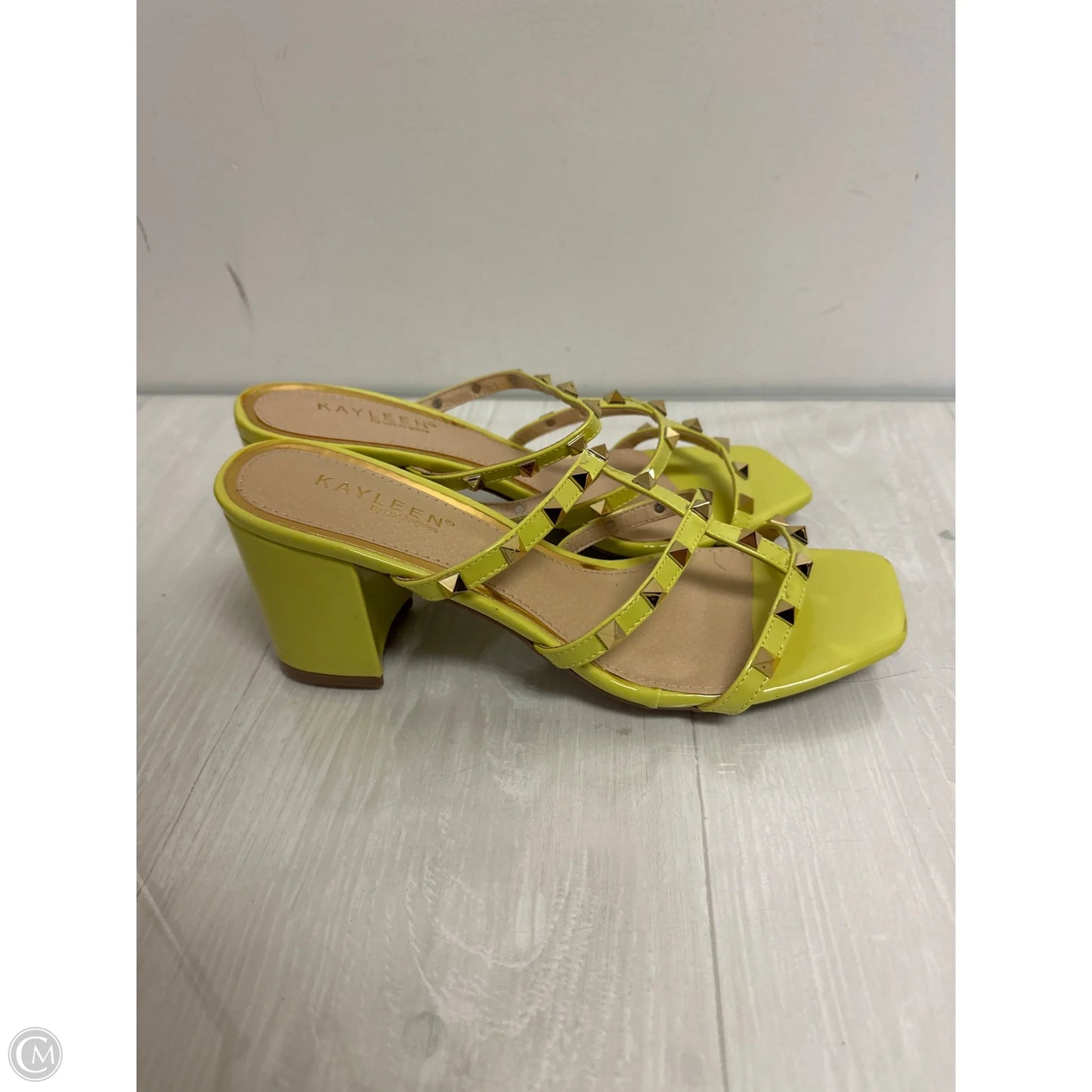 Shoes Heels Block By Clothes Mentor In Yellow, Size: 10