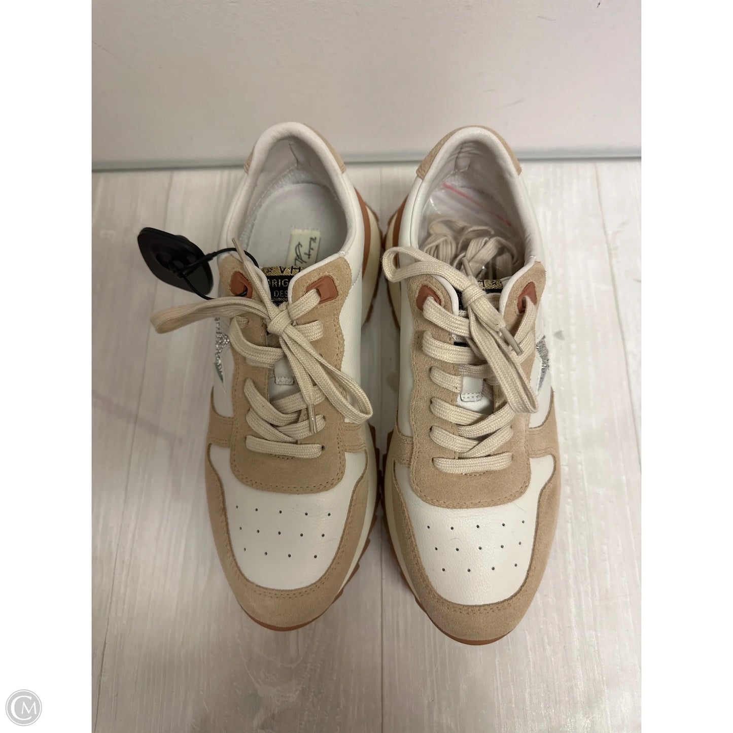 Shoes Sneakers By Vintage Havana In Cream, Size: 10
