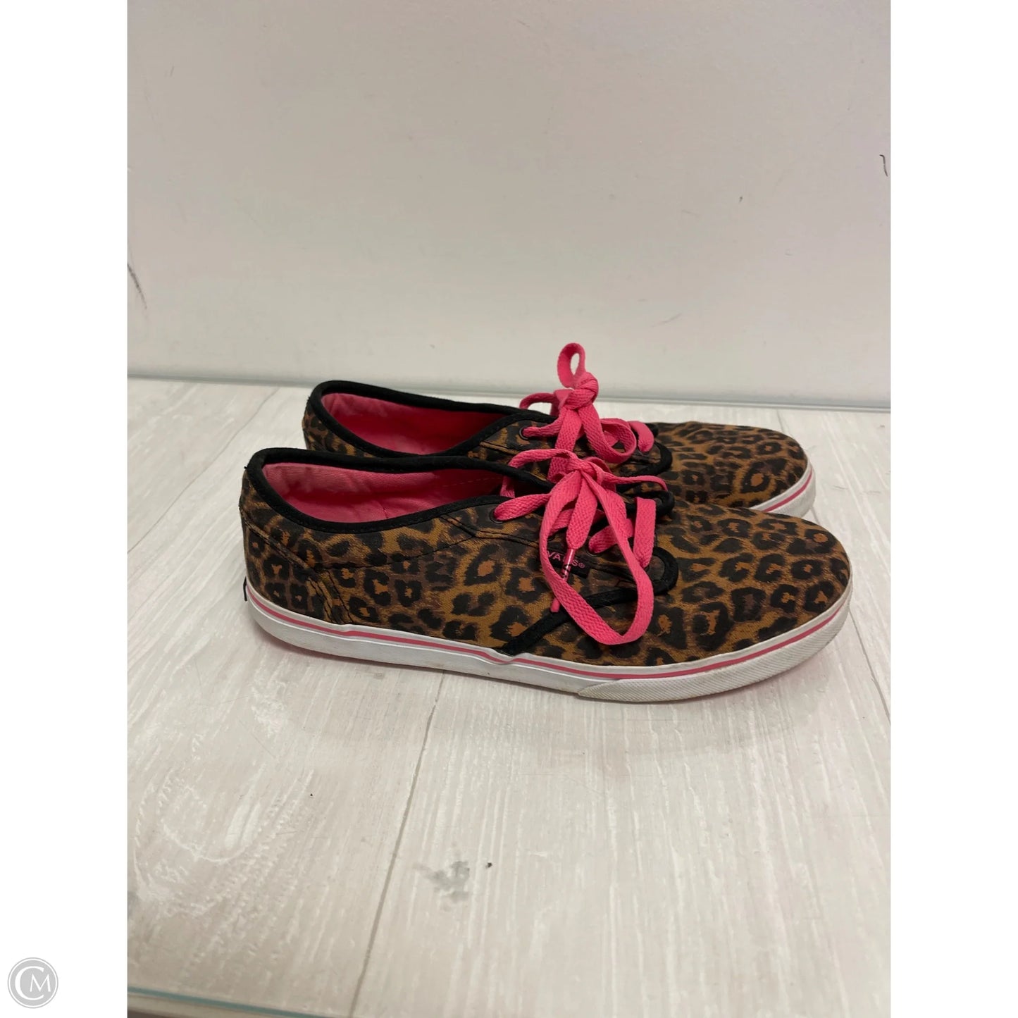 Shoes Sneakers By Vans In Leopard Print, Size: 6