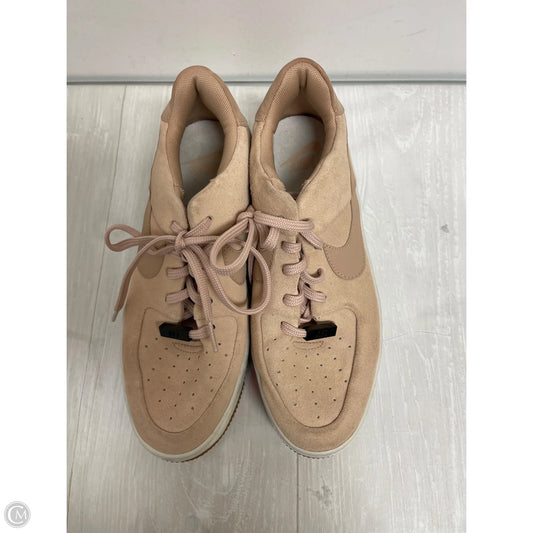 Shoes Sneakers By Nike In Tan, Size: 9