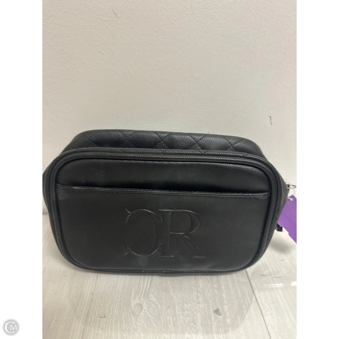 Makeup Bag By Clothes Mentor, Size: Medium