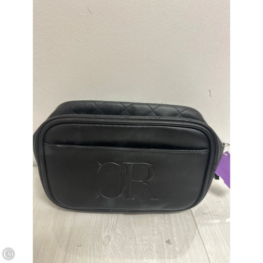 Makeup Bag By Clothes Mentor, Size: Medium