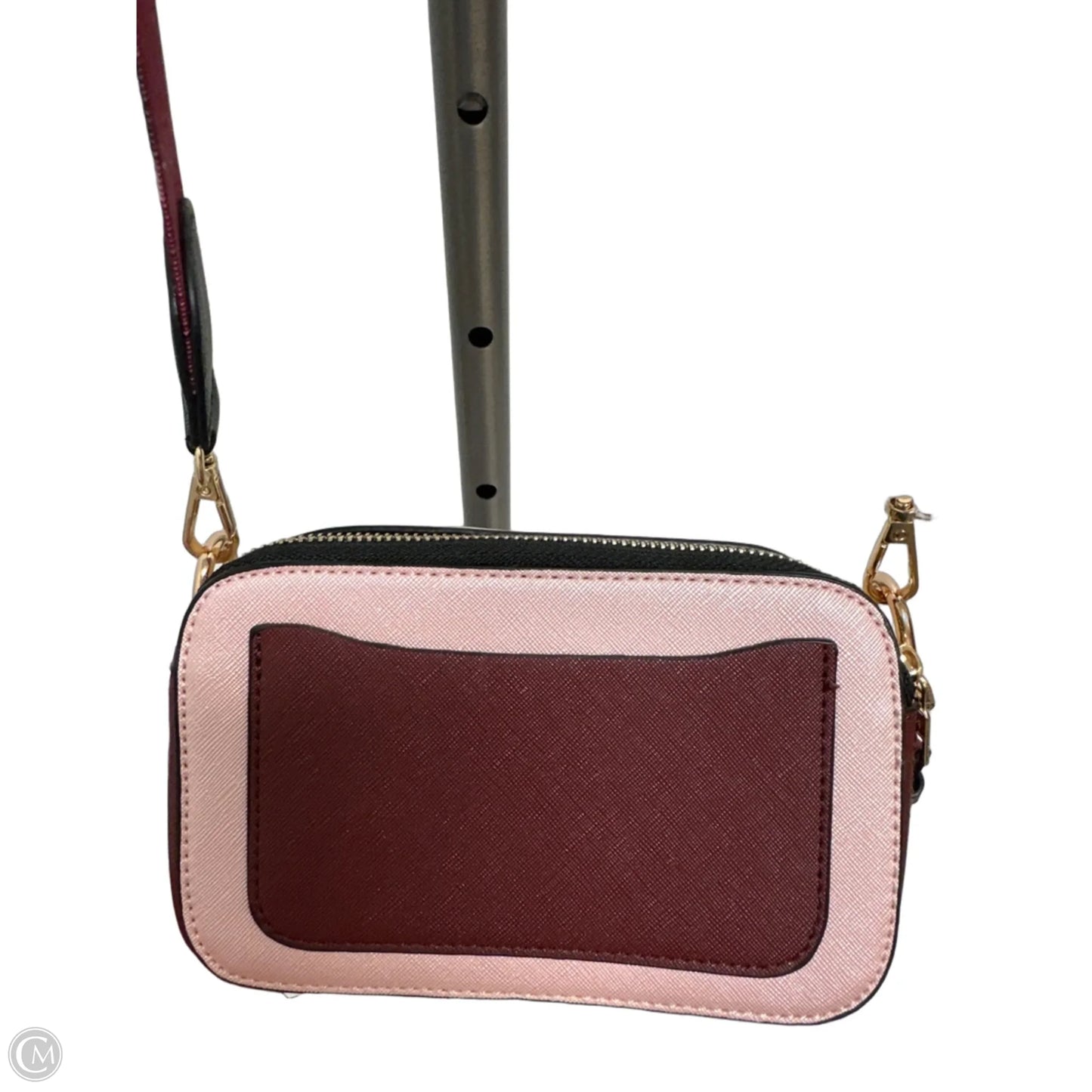 Crossbody By Clothes Mentor, Size: Small