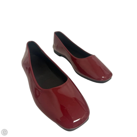 Shoes Flats By Clothes Mentor In Silver, Size: 7.5