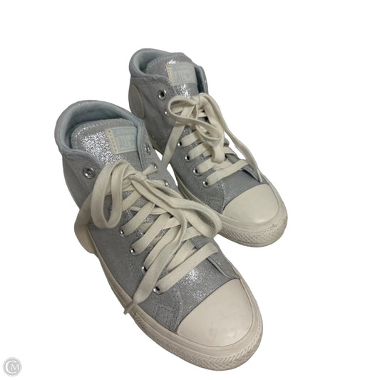 Shoes Sneakers By Converse In Silver, Size: 9