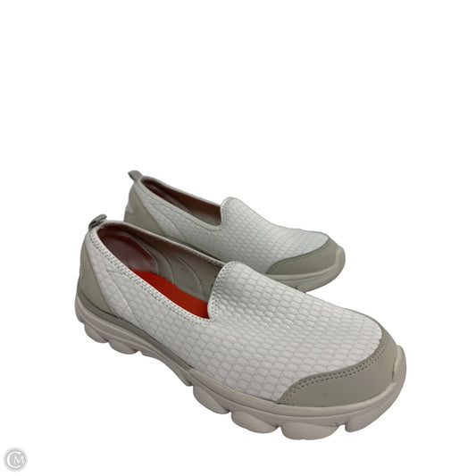 Shoes Flats By Croft And Barrow In White, Size: 7.5