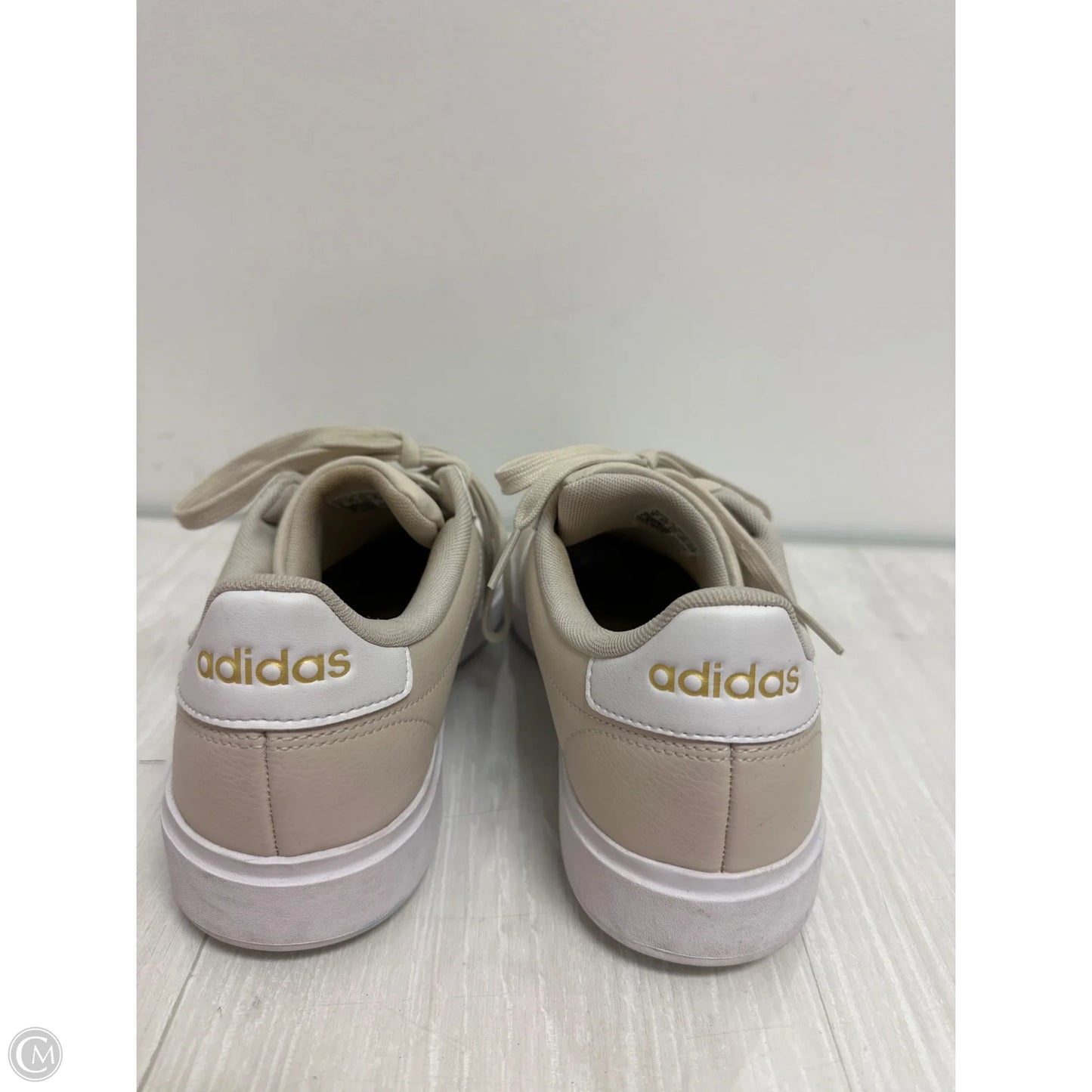Shoes Sneakers By Adidas In Cream, Size: 9