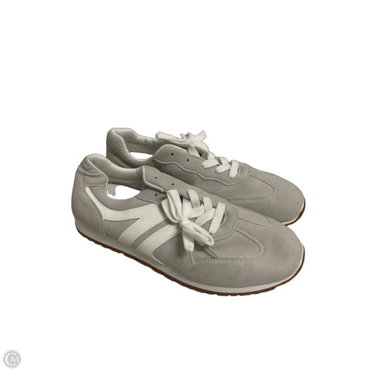 Shoes Sneakers By Clothes Mentor In Grey, Size: 9.5