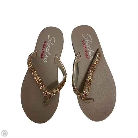 Sandals Flip Flops By Skechers In Silver, Size: 7