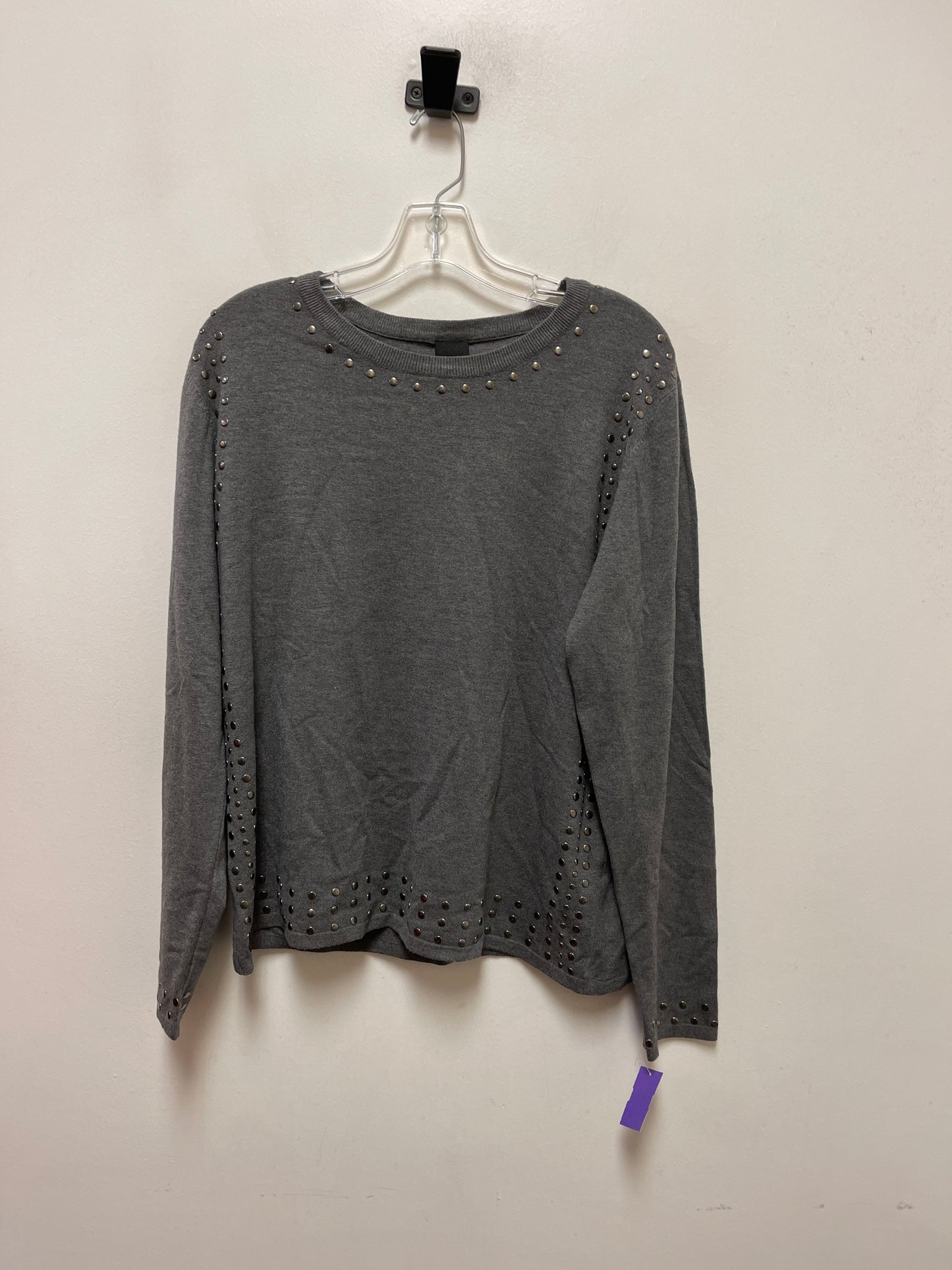 Sweater By Clothes Mentor In Grey, Size: Xl