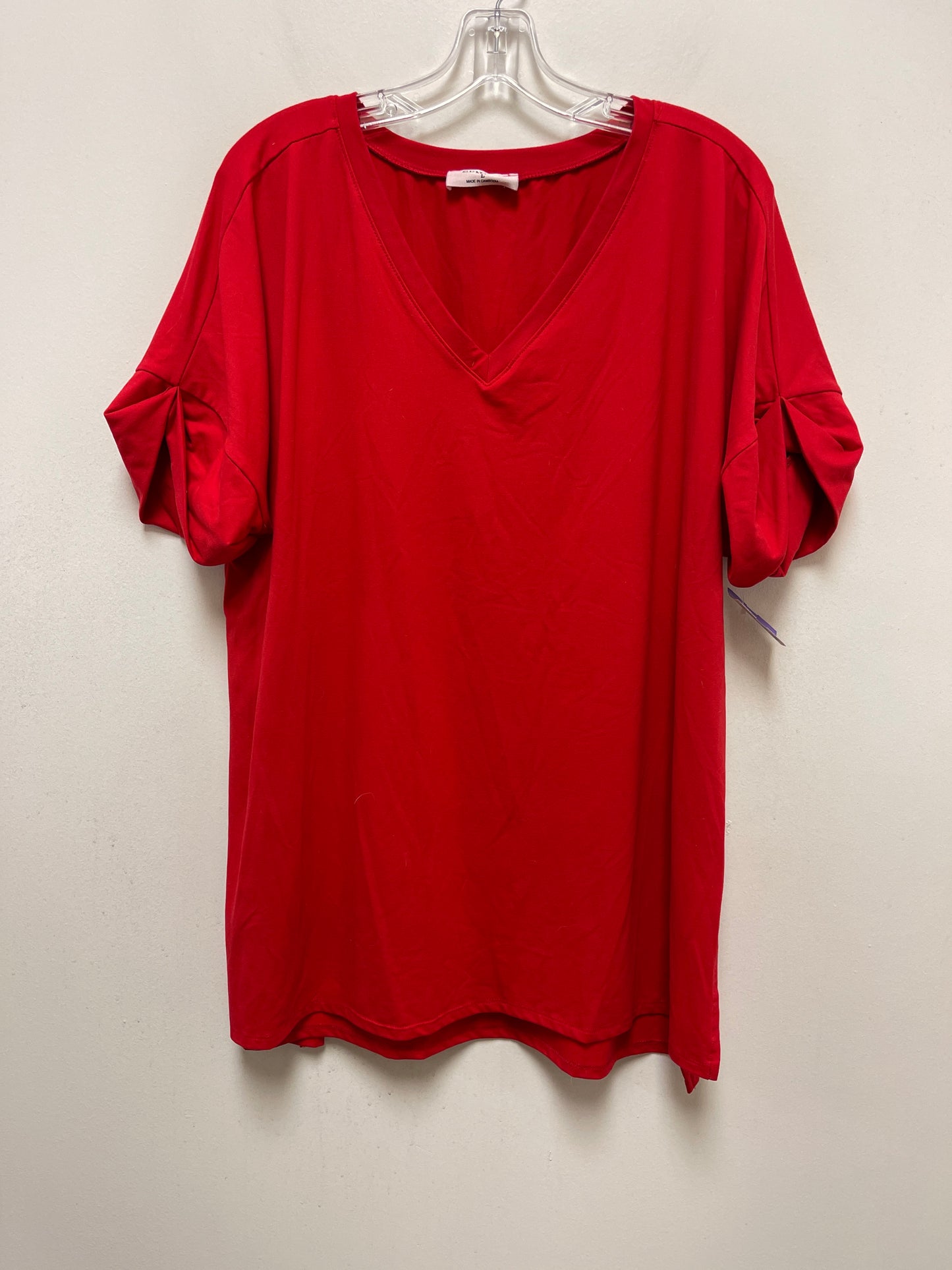 Red Top Short Sleeve Zenana Outfitters, Size L