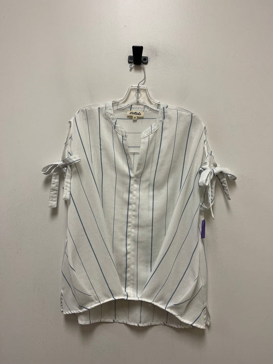 White Top Short Sleeve Listicle, Size M