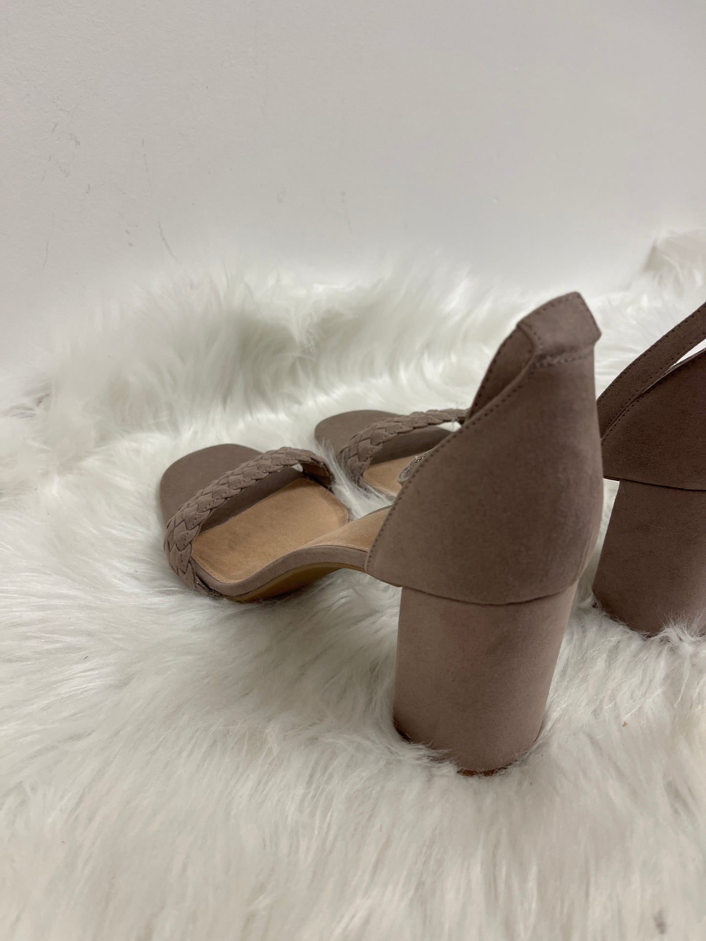 Taupe Sandals Heels Block Old Navy, Size 10