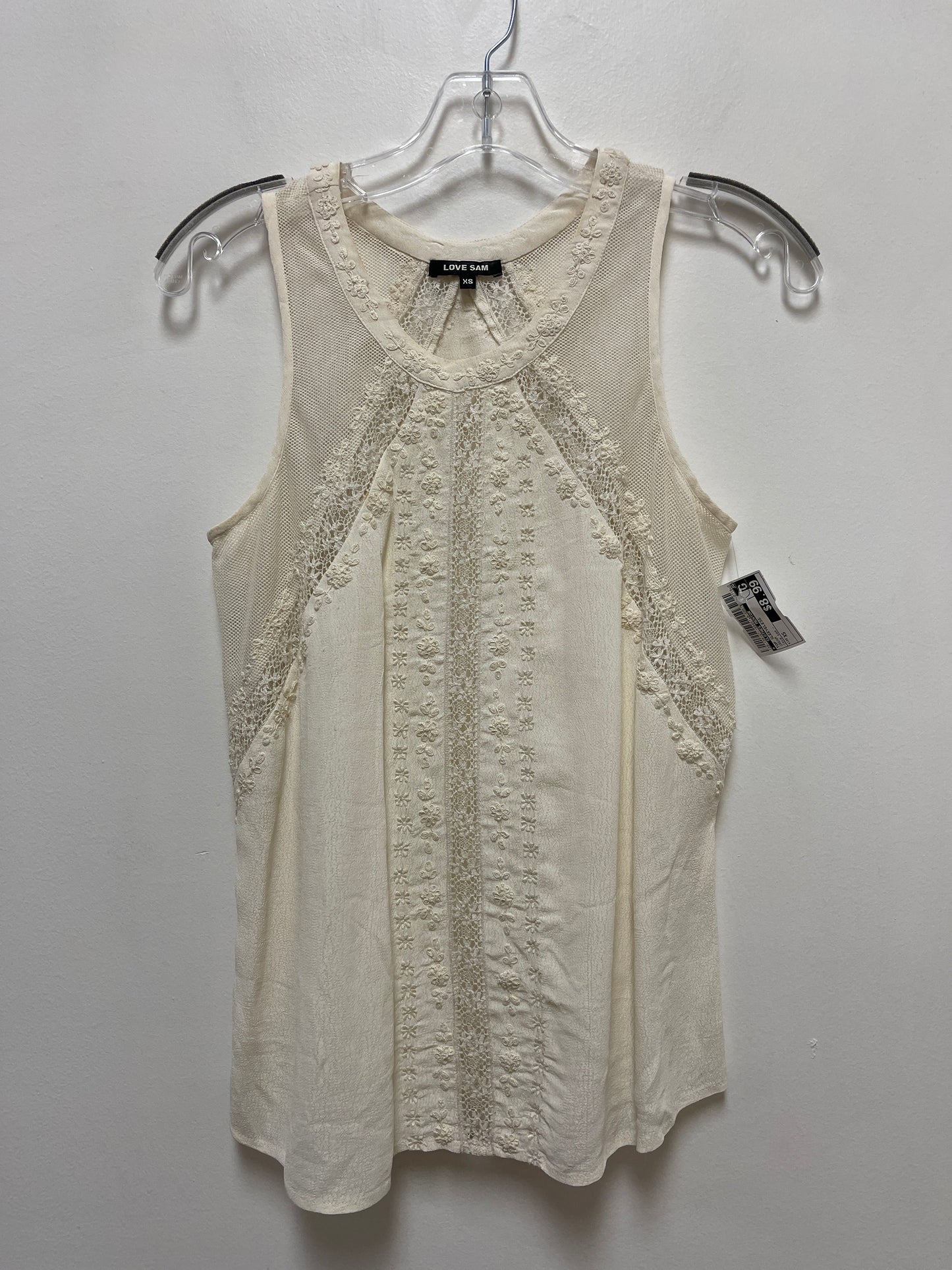 Cream Top Sleeveless Clothes Mentor, Size Xs