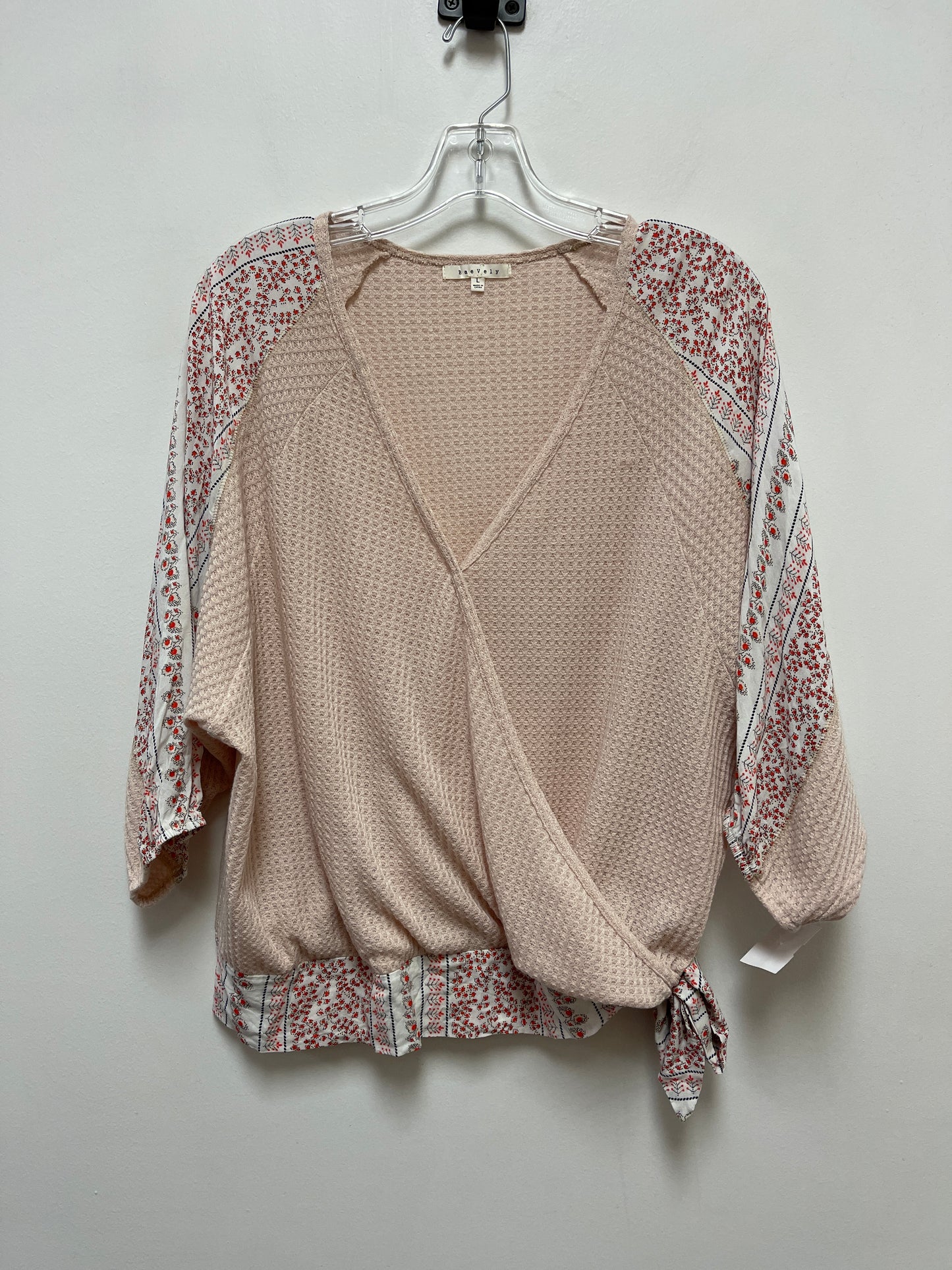 Cream Top Long Sleeve Clothes Mentor, Size L