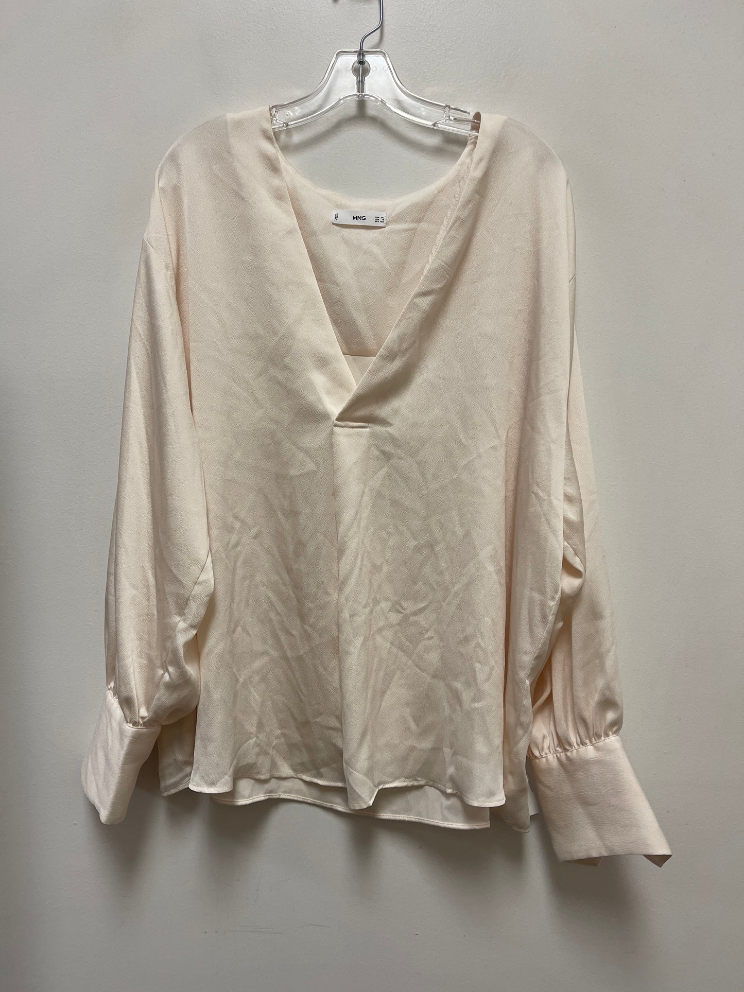 Top Long Sleeve By Mng In Cream, Size: 1x