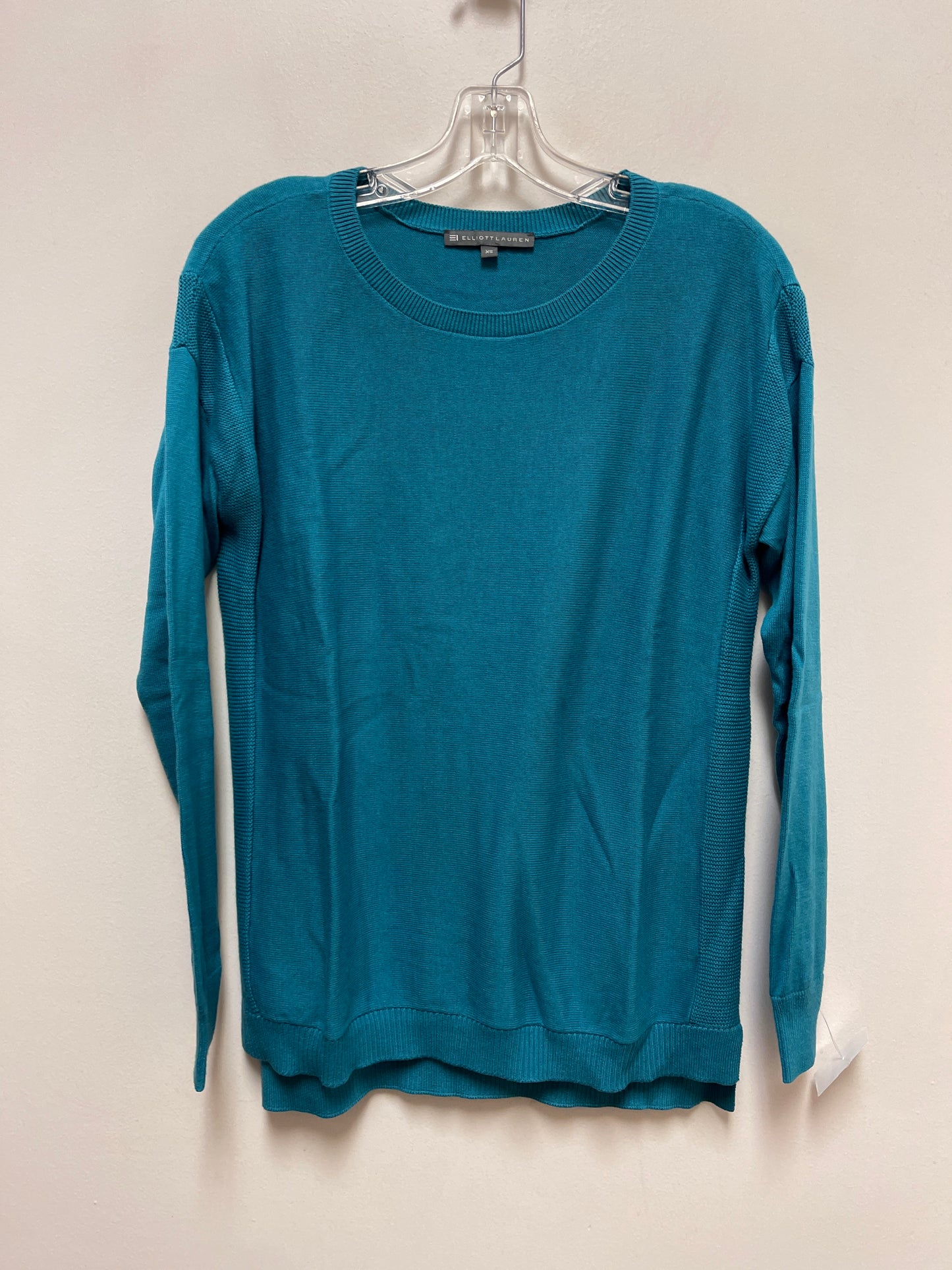 Sweater By Elliott Lauren In Blue, Size: Xs