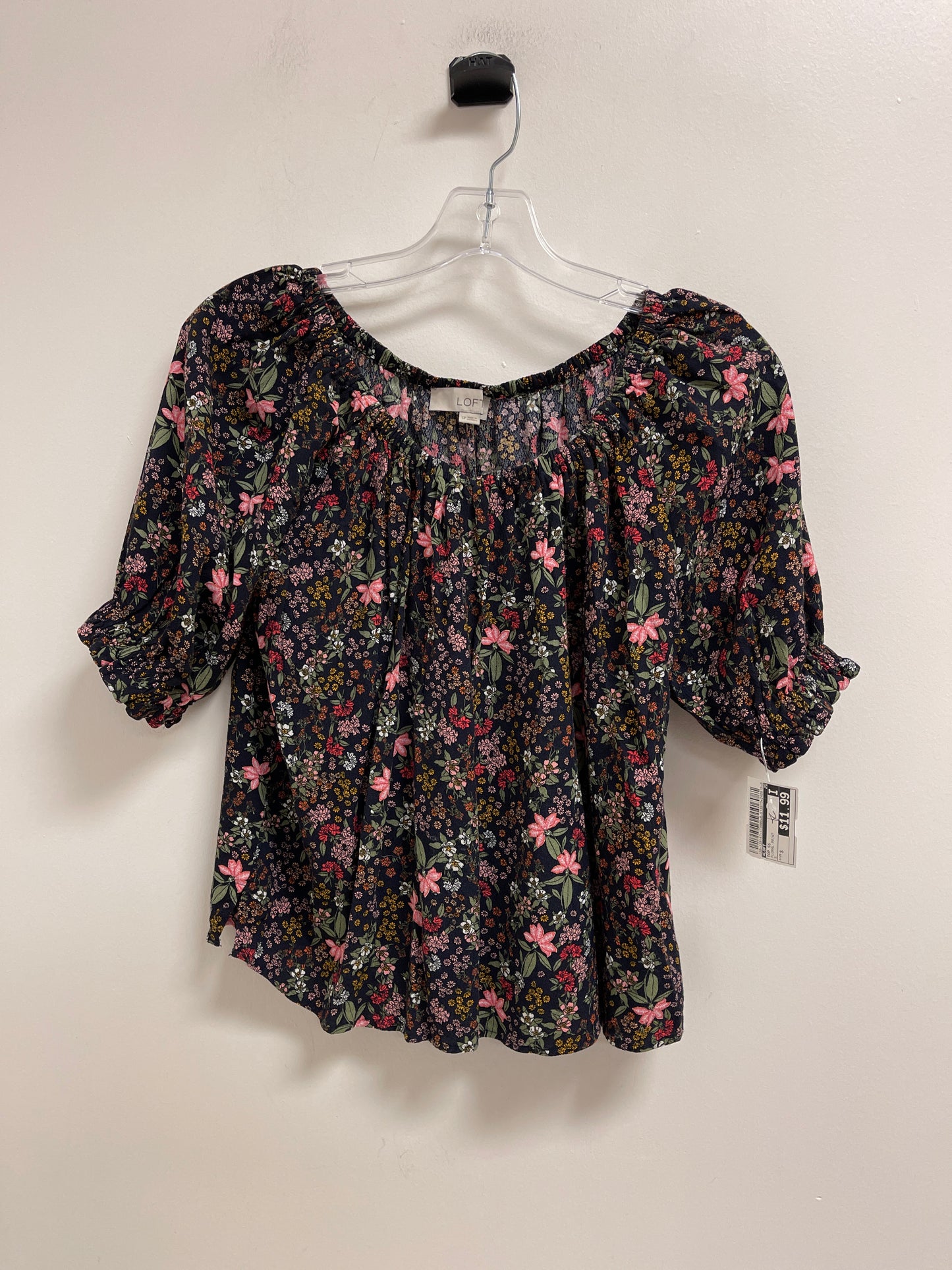 Top Short Sleeve By Loft In Floral Print, Size: S