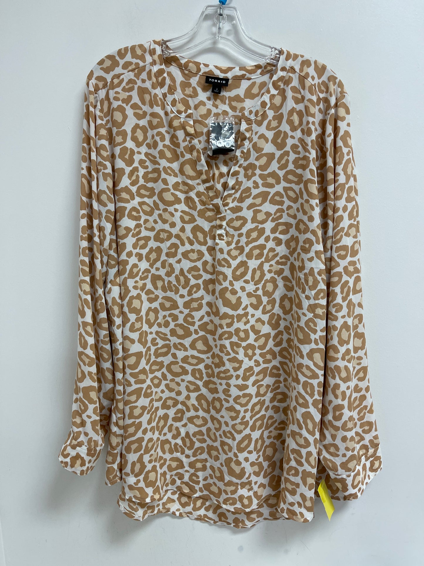 Top Long Sleeve By Torrid In Animal Print, Size: 3x