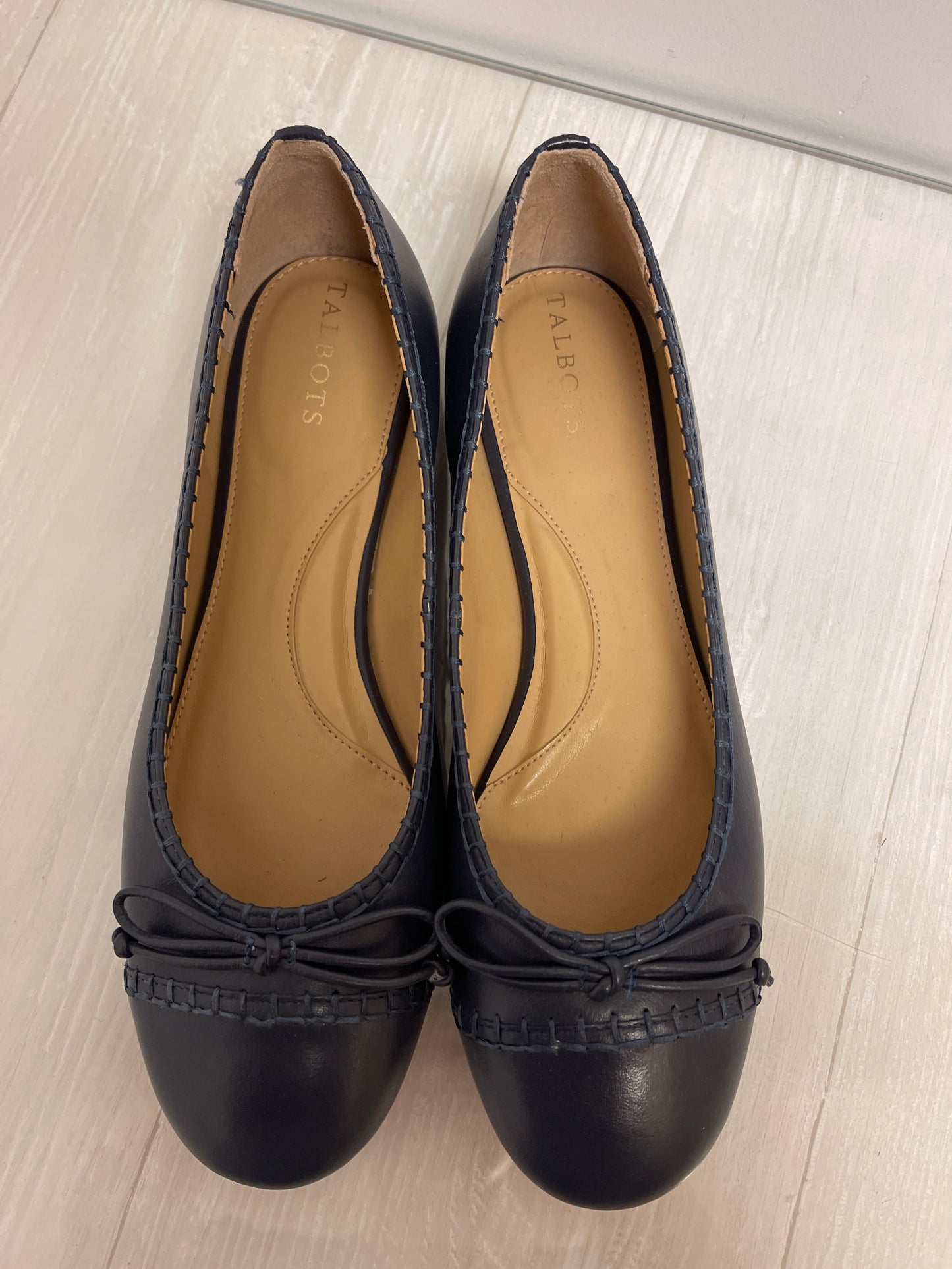 Shoes Flats By Talbots In Navy, Size: 9