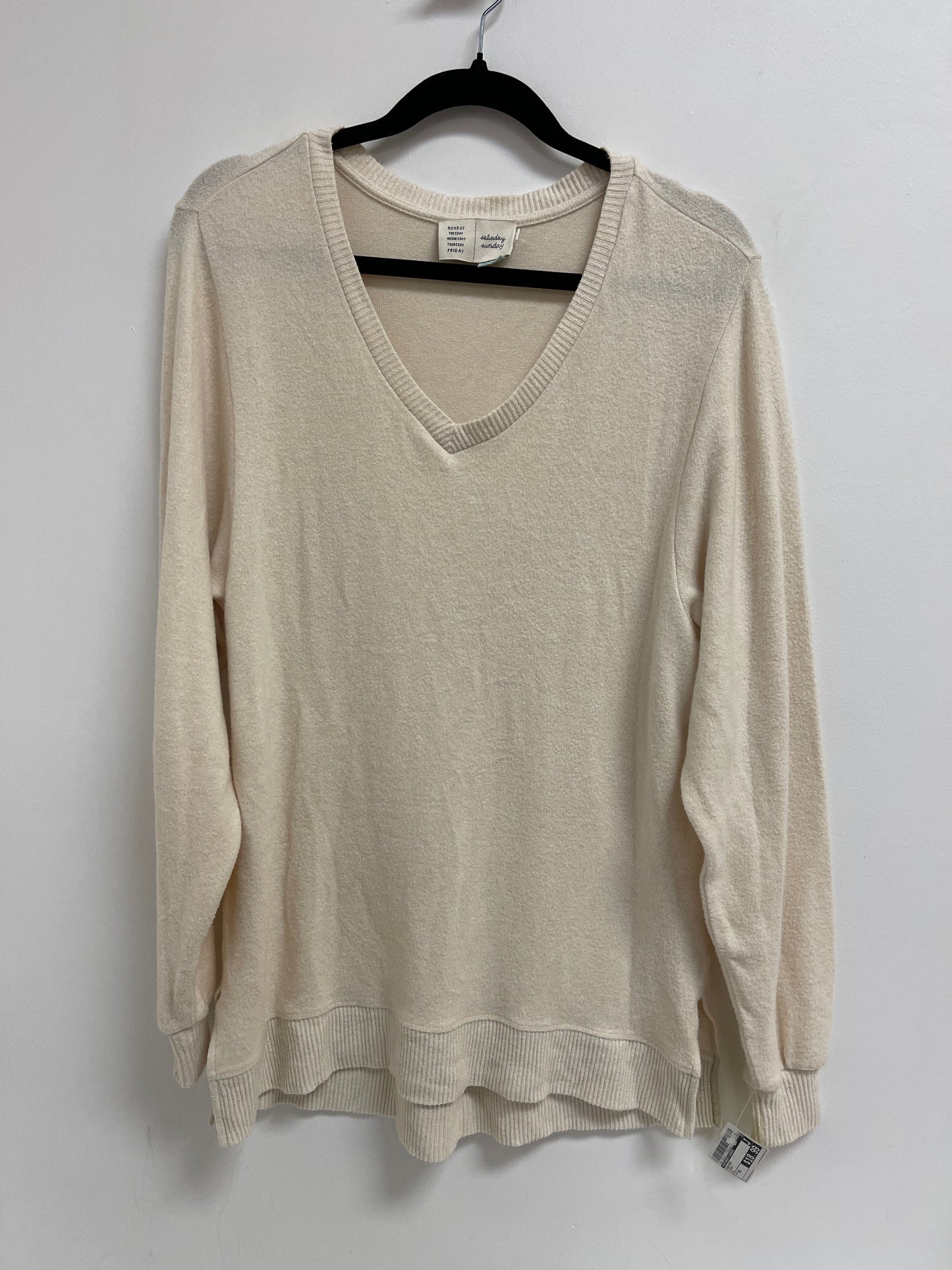 Sweater By Saturday/sunday In Cream, Size: Xs