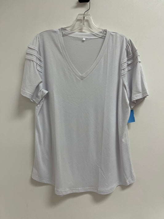 Top Short Sleeve By Clothes Mentor In White, Size: L