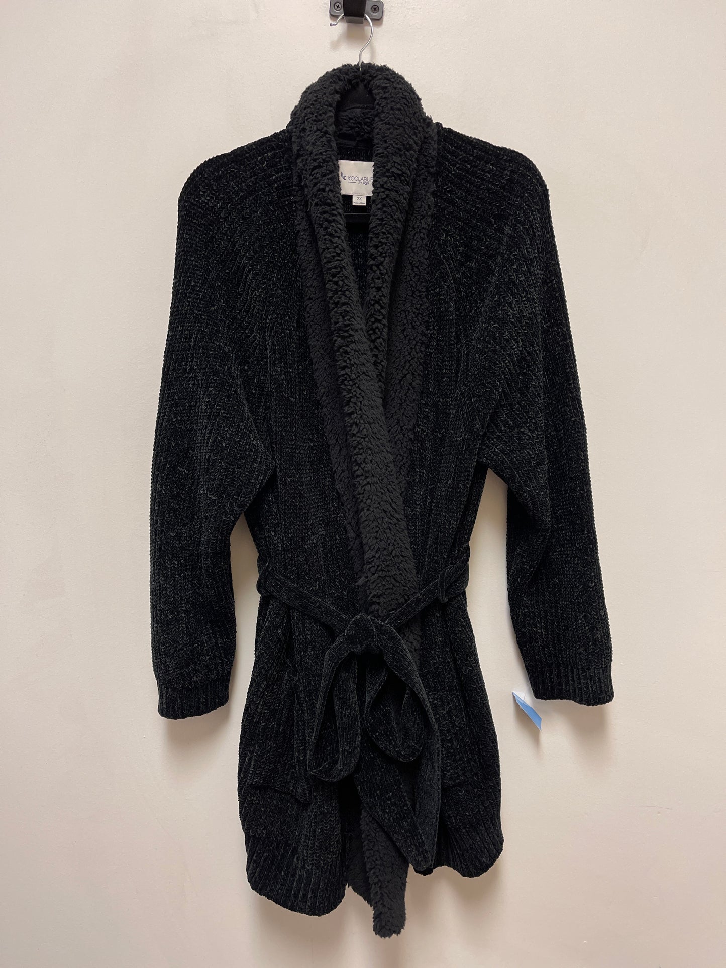 Sweater Cardigan By Koolaburra By Ugg In Black, Size: 2x