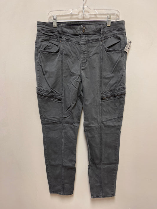 Pants Cargo & Utility By White House Black Market In Grey, Size: 14