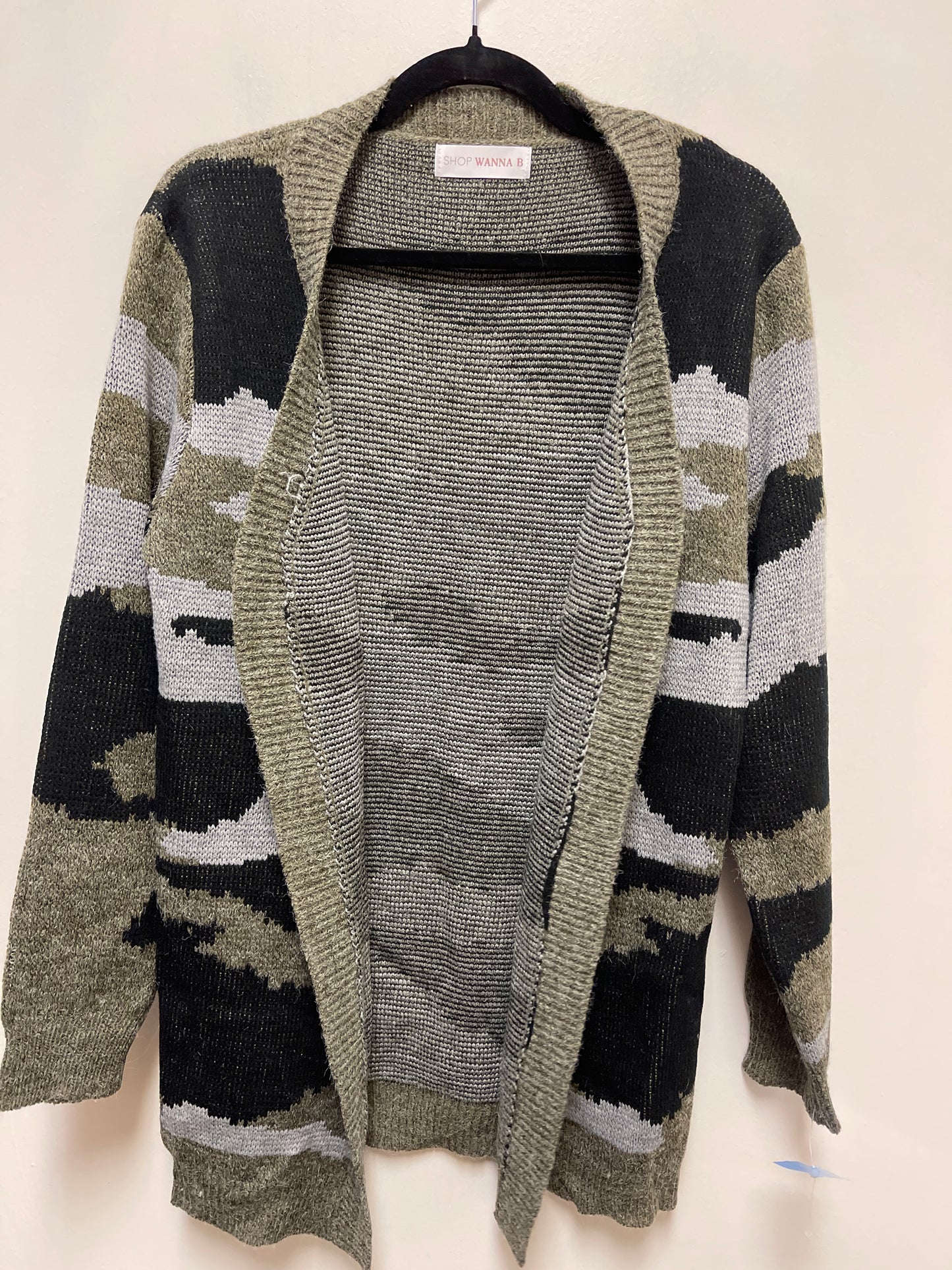 Sweater Cardigan By Wanna B In Camouflage Print, Size: S