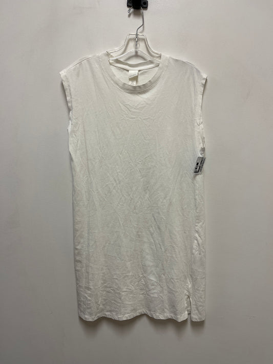 Dress Casual Short By H&m In White, Size: S