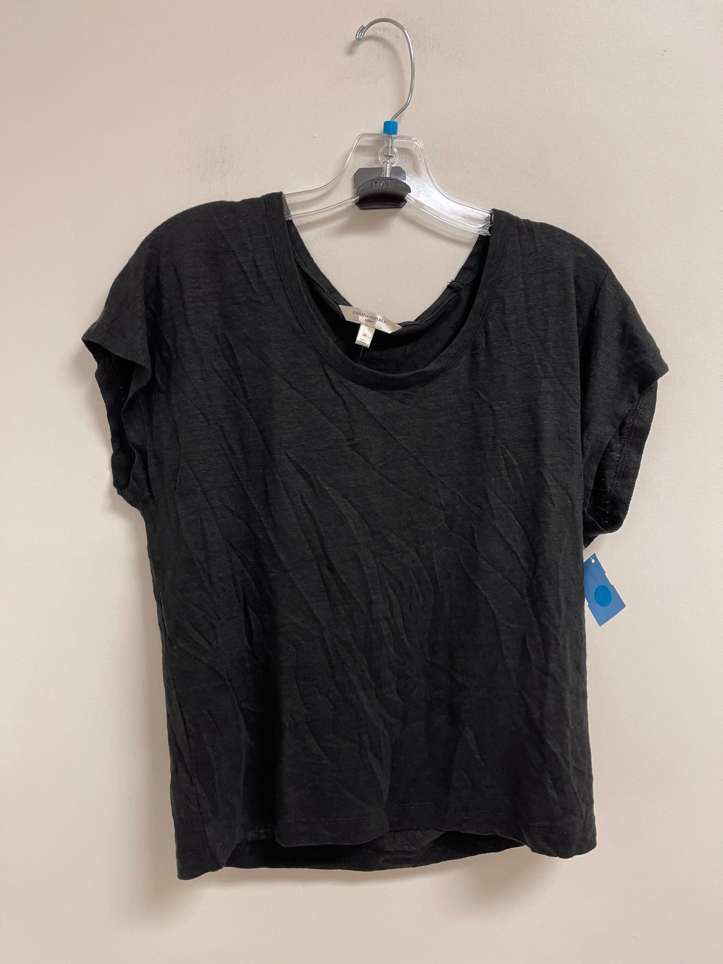 Top Short Sleeve By Banana Republic In Black, Size: M