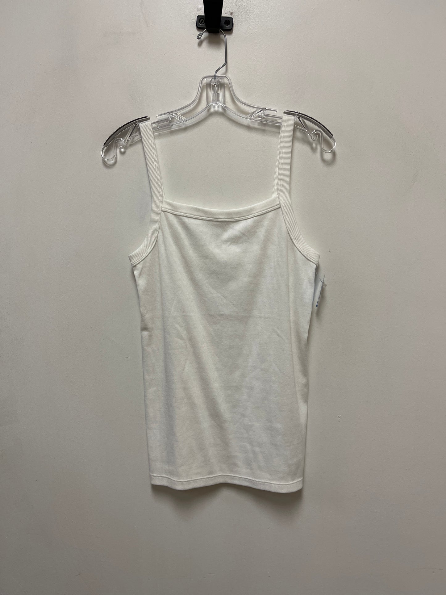 Top Sleeveless By Old Navy In White, Size: L